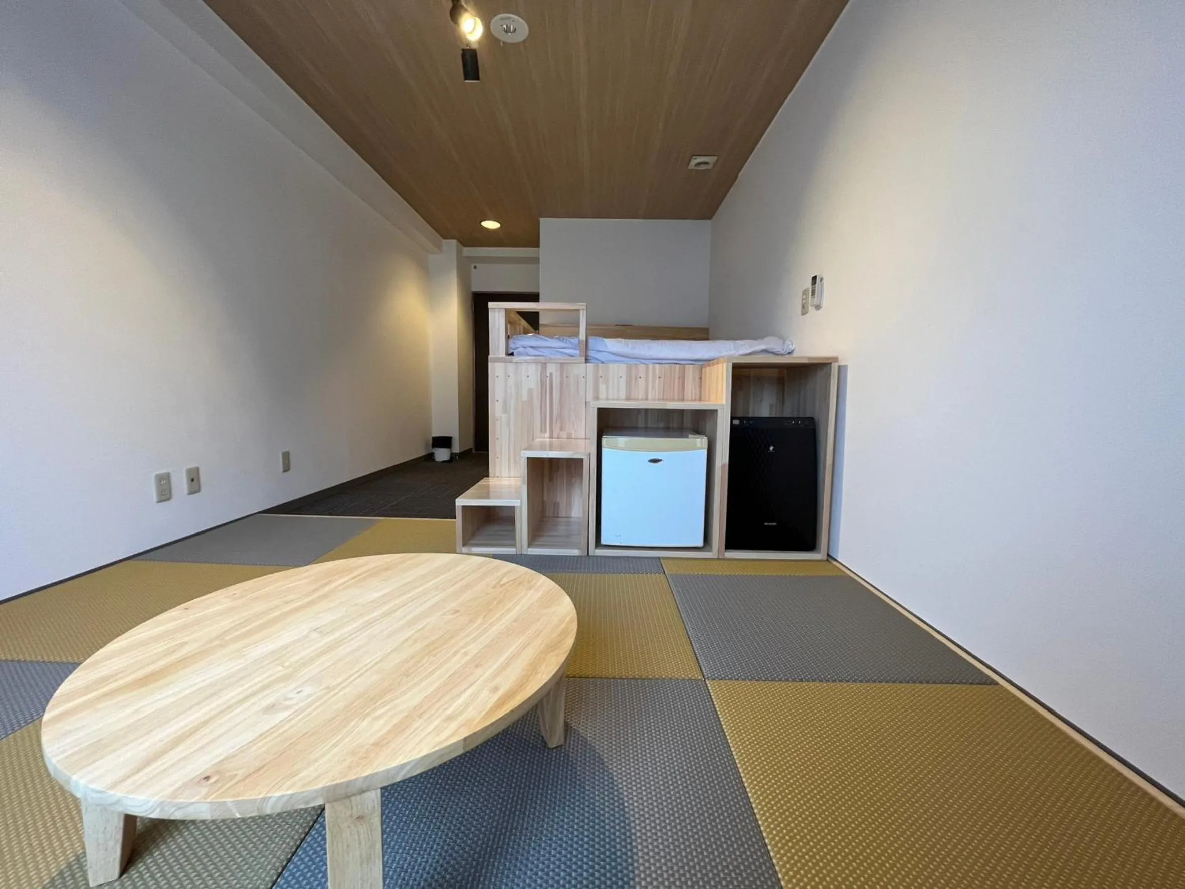 CHENDA INTERNATIONAL HOTEL