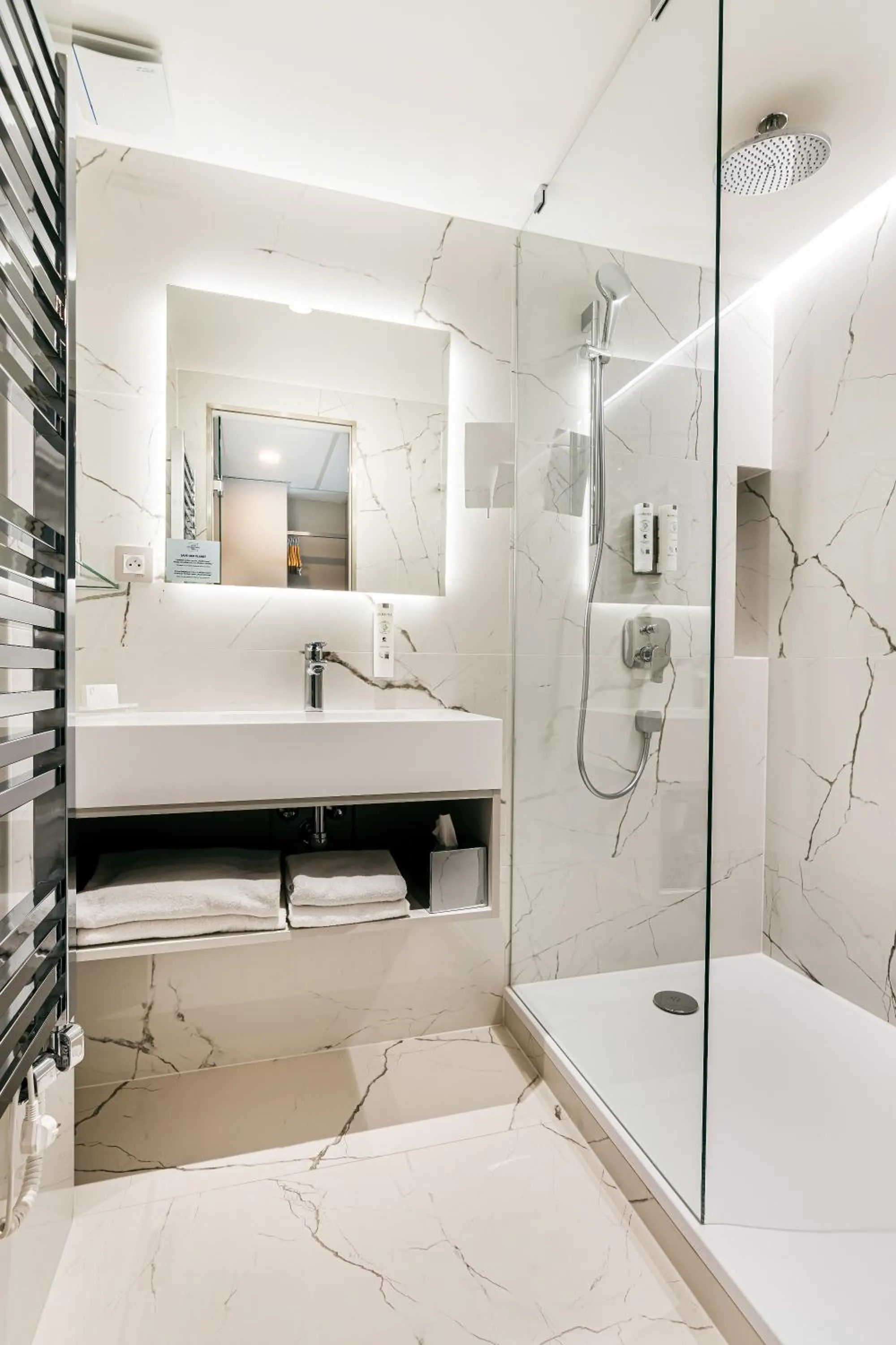 Shower in Hotel International Brno