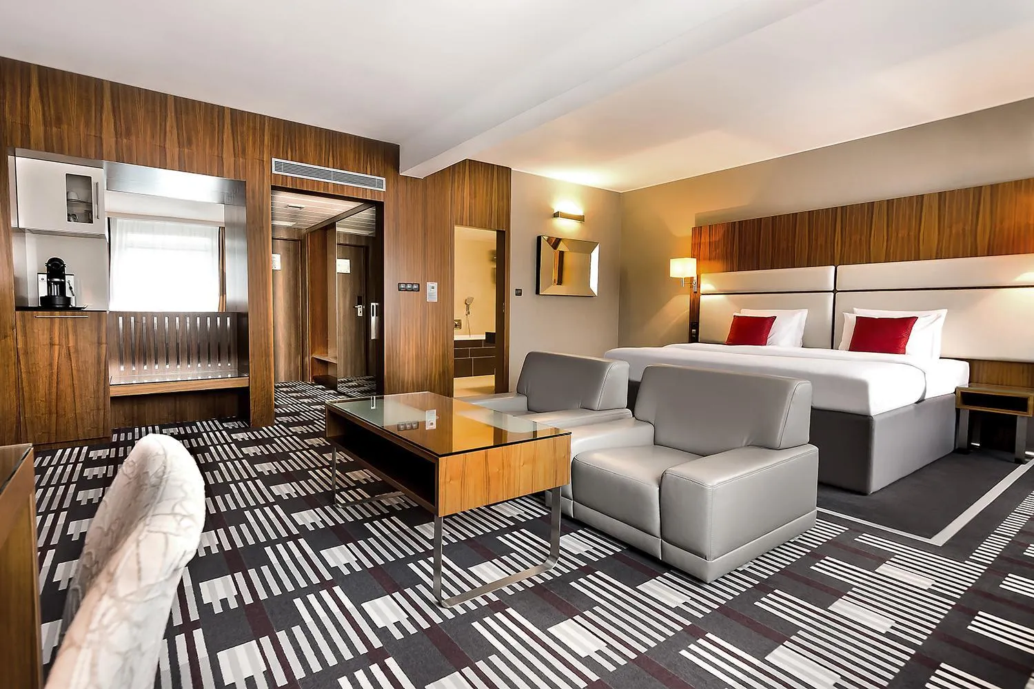 Spa and wellness centre/facilities, Bed in Hotel International Brno