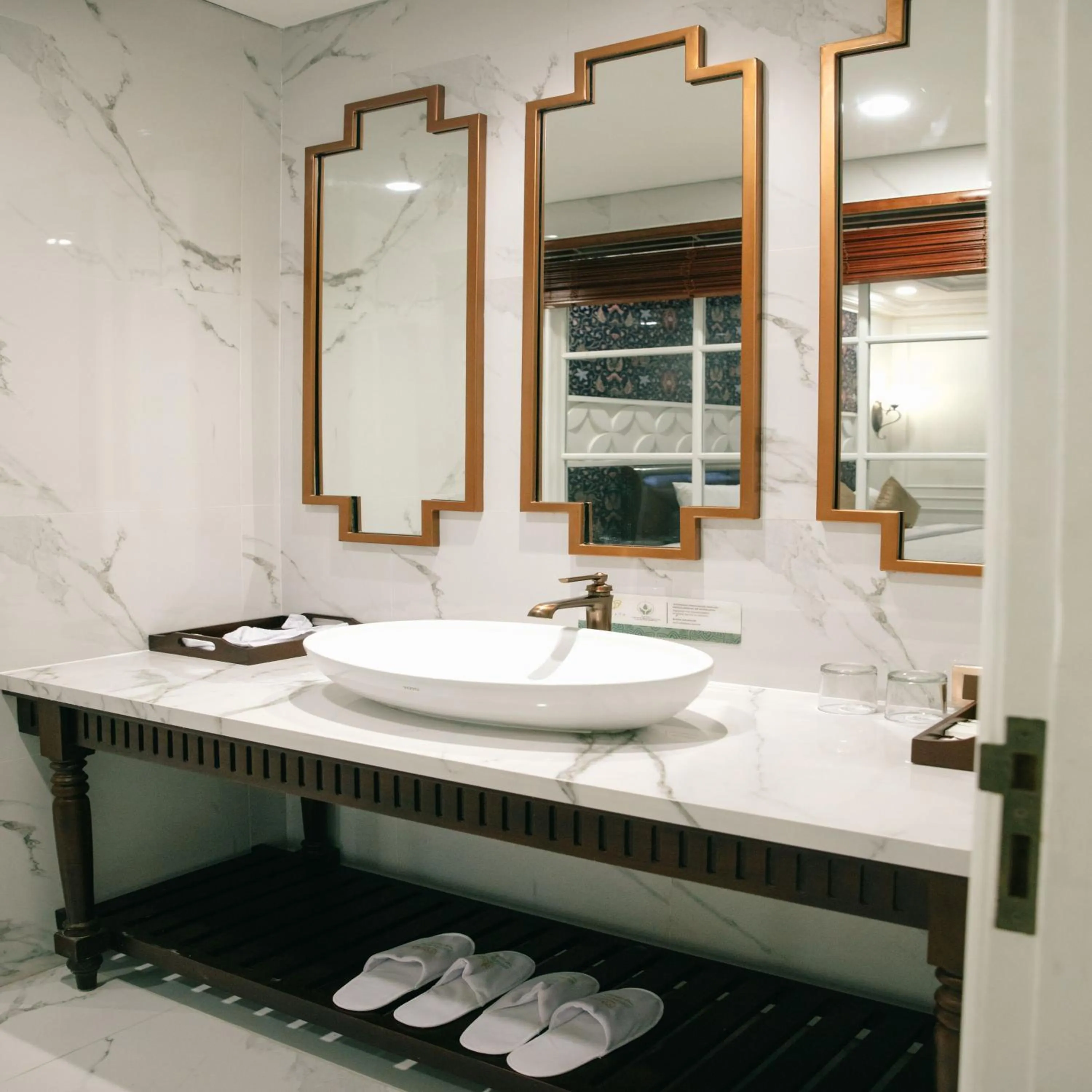 Bathroom in MAHALAYA The Legacy Hotel