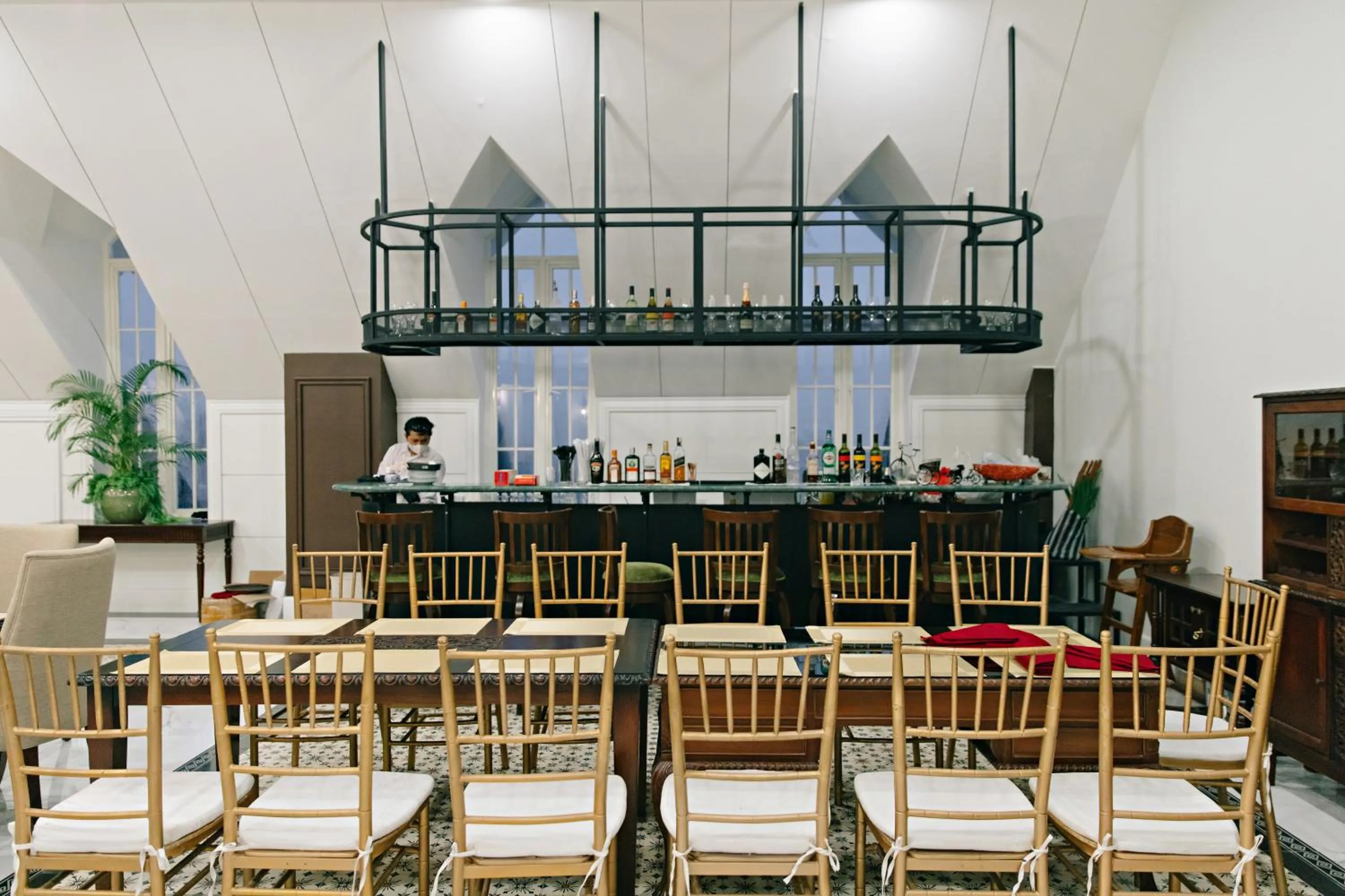 Restaurant/places to eat in MAHALAYA The Legacy Hotel