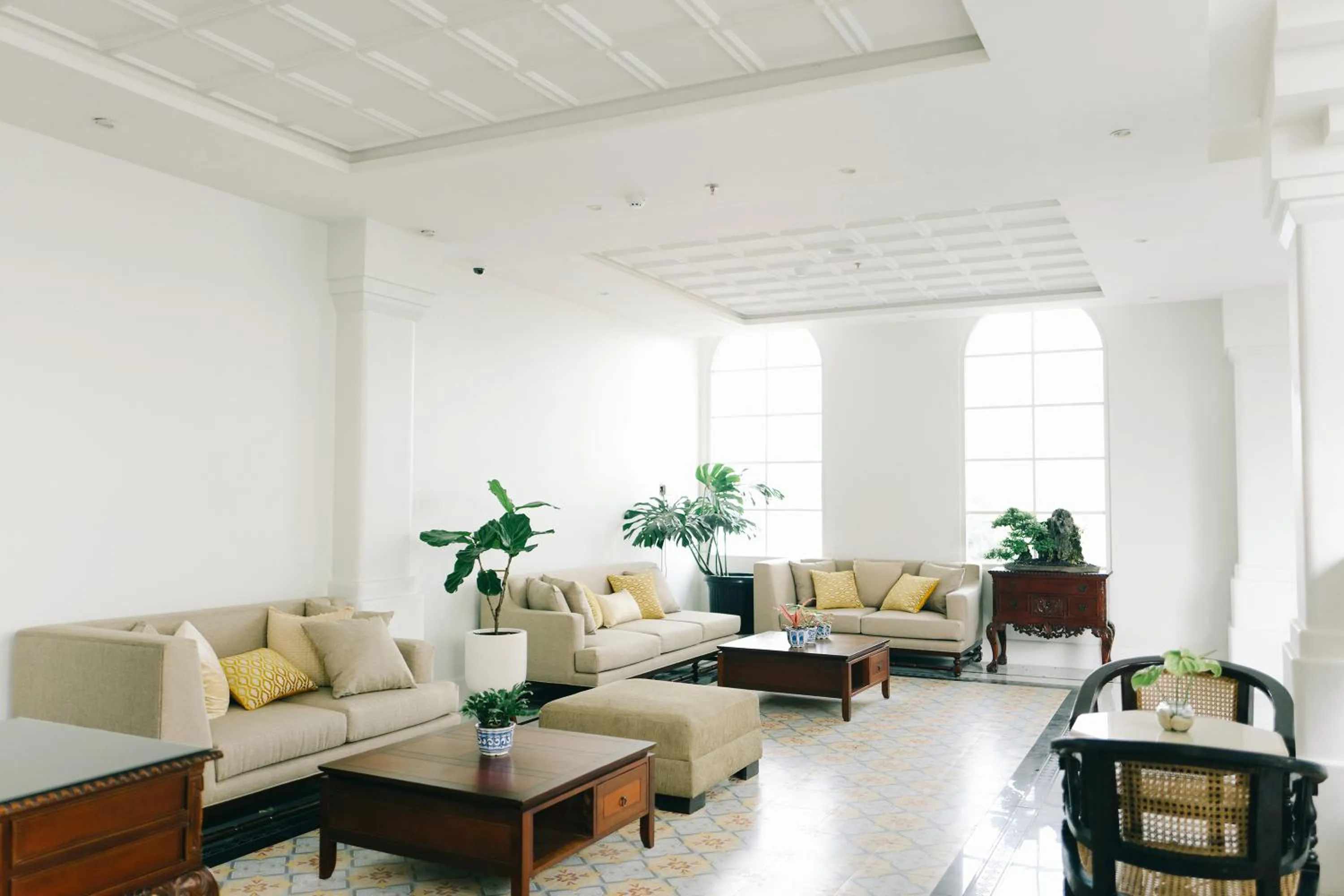 Seating area in MAHALAYA The Legacy Hotel