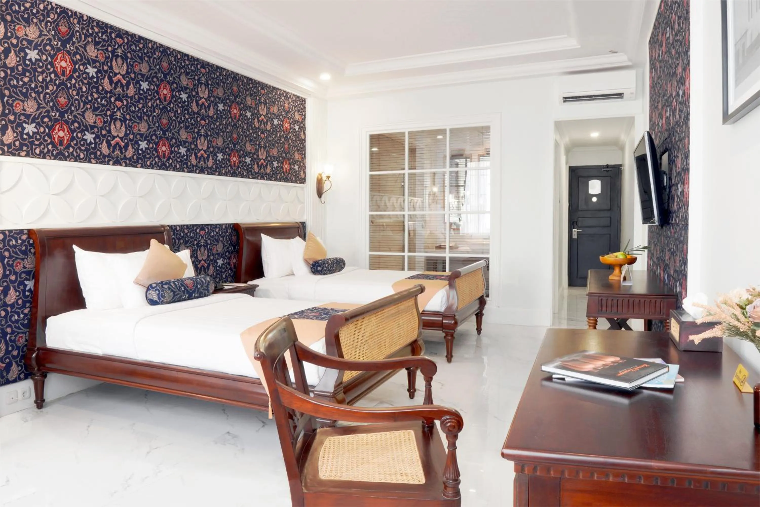 Bed in MAHALAYA The Legacy Hotel