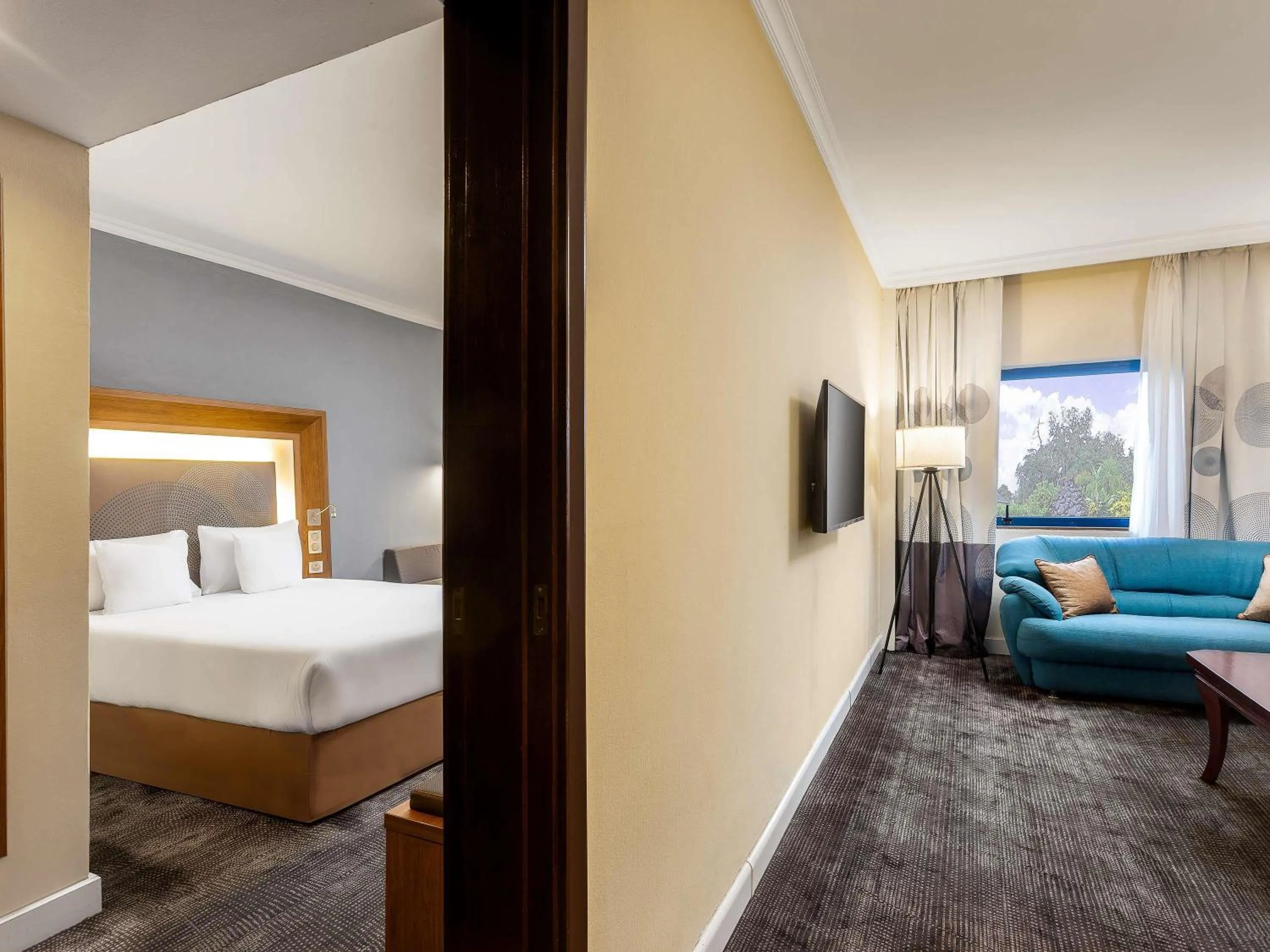 Bedroom, Bed in Novotel Port Harcourt