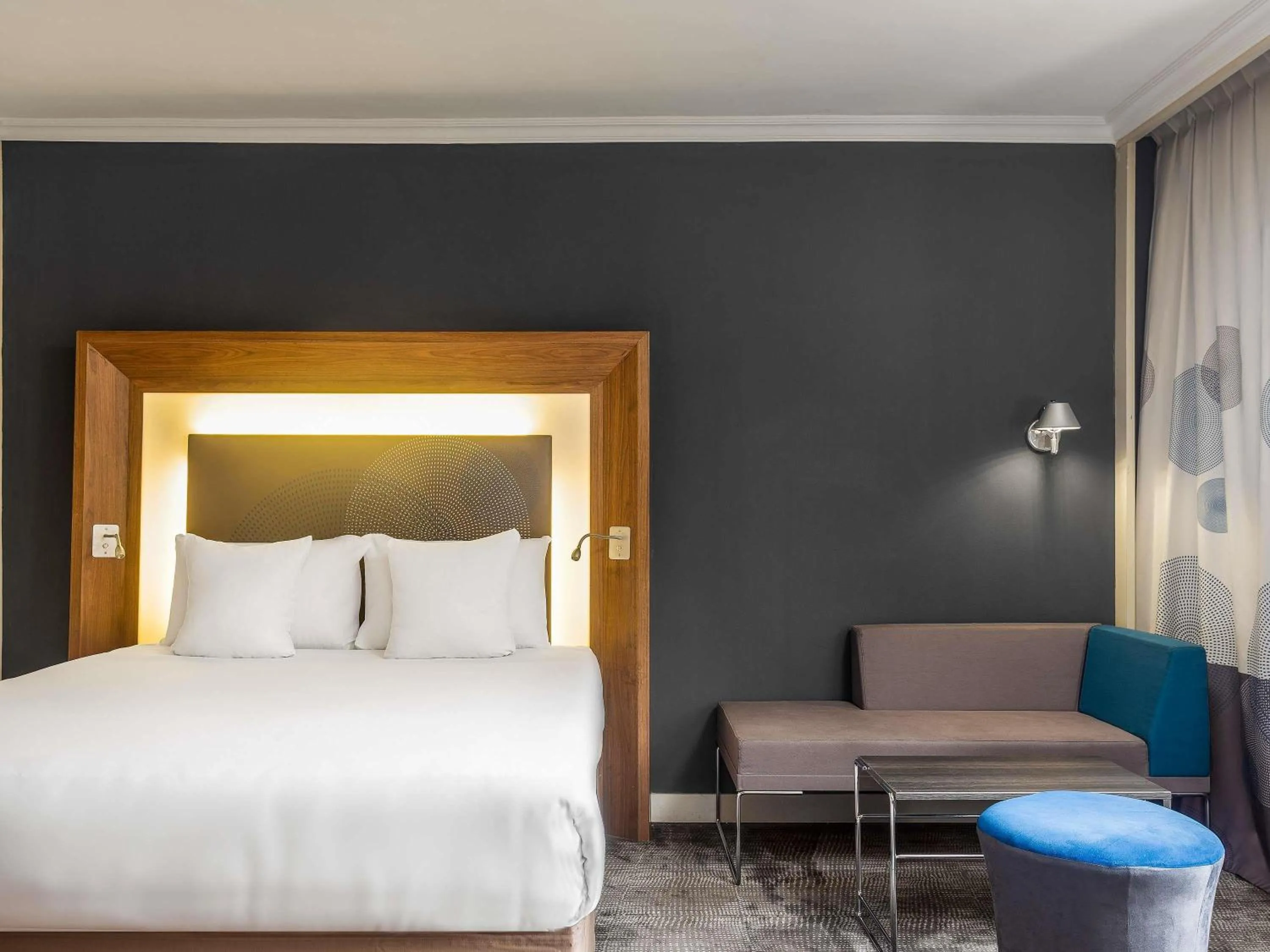 Bedroom, Bed in Novotel Port Harcourt