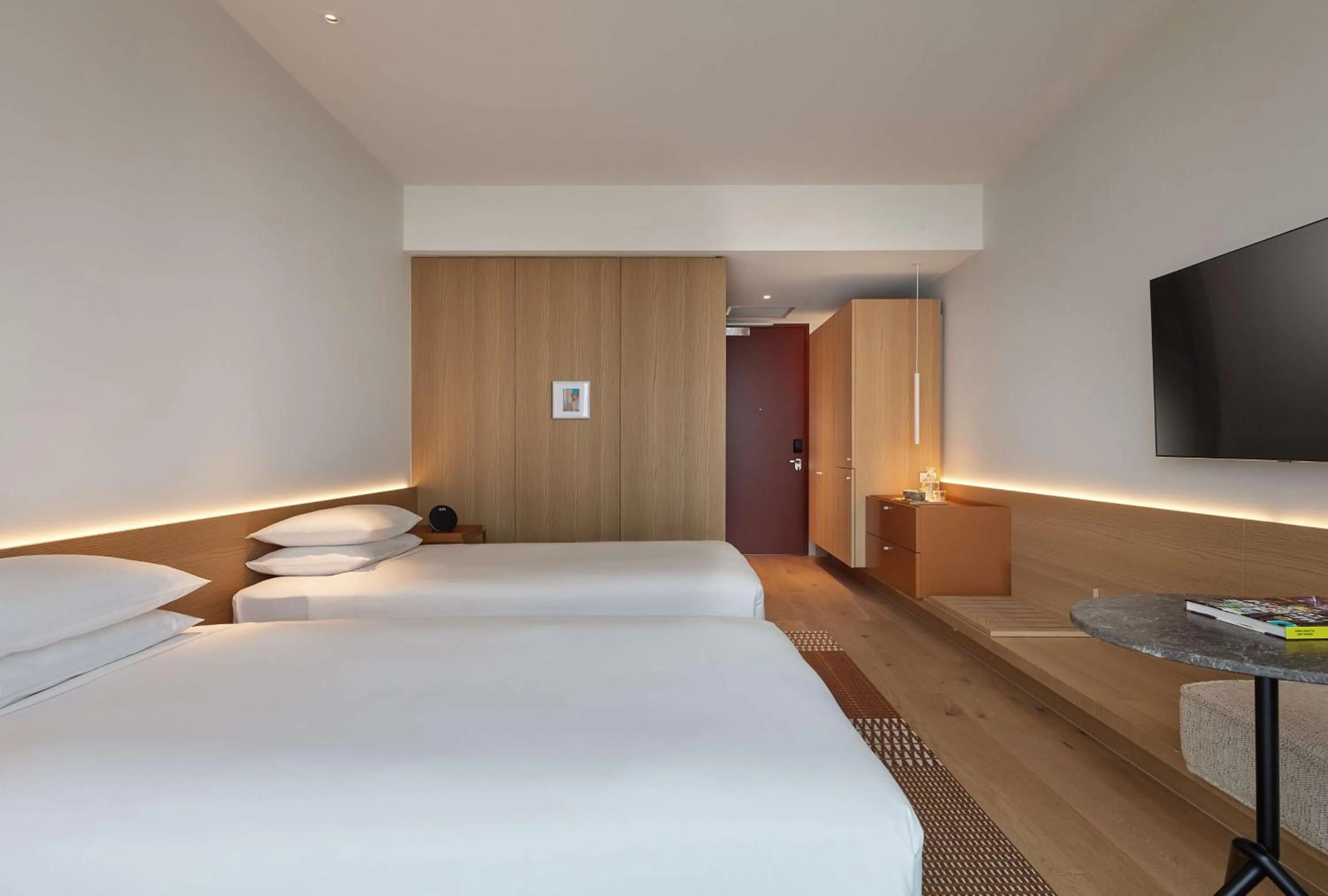 Bedroom, Bed in Hyatt Centric Melbourne