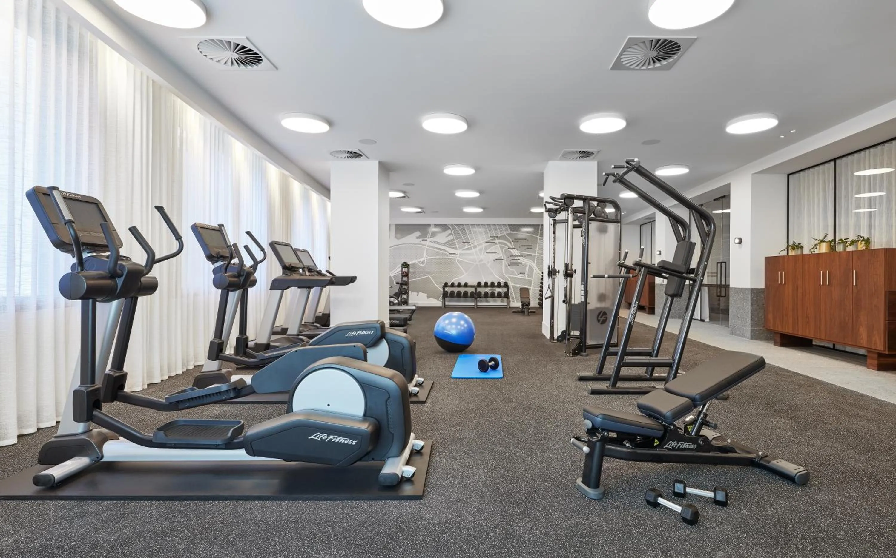 Fitness centre/facilities in Hyatt Centric Melbourne
