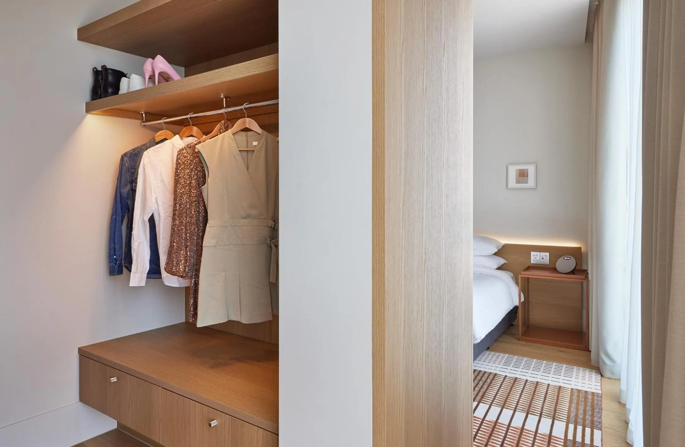 wardrobe, Bed in Hyatt Centric Melbourne