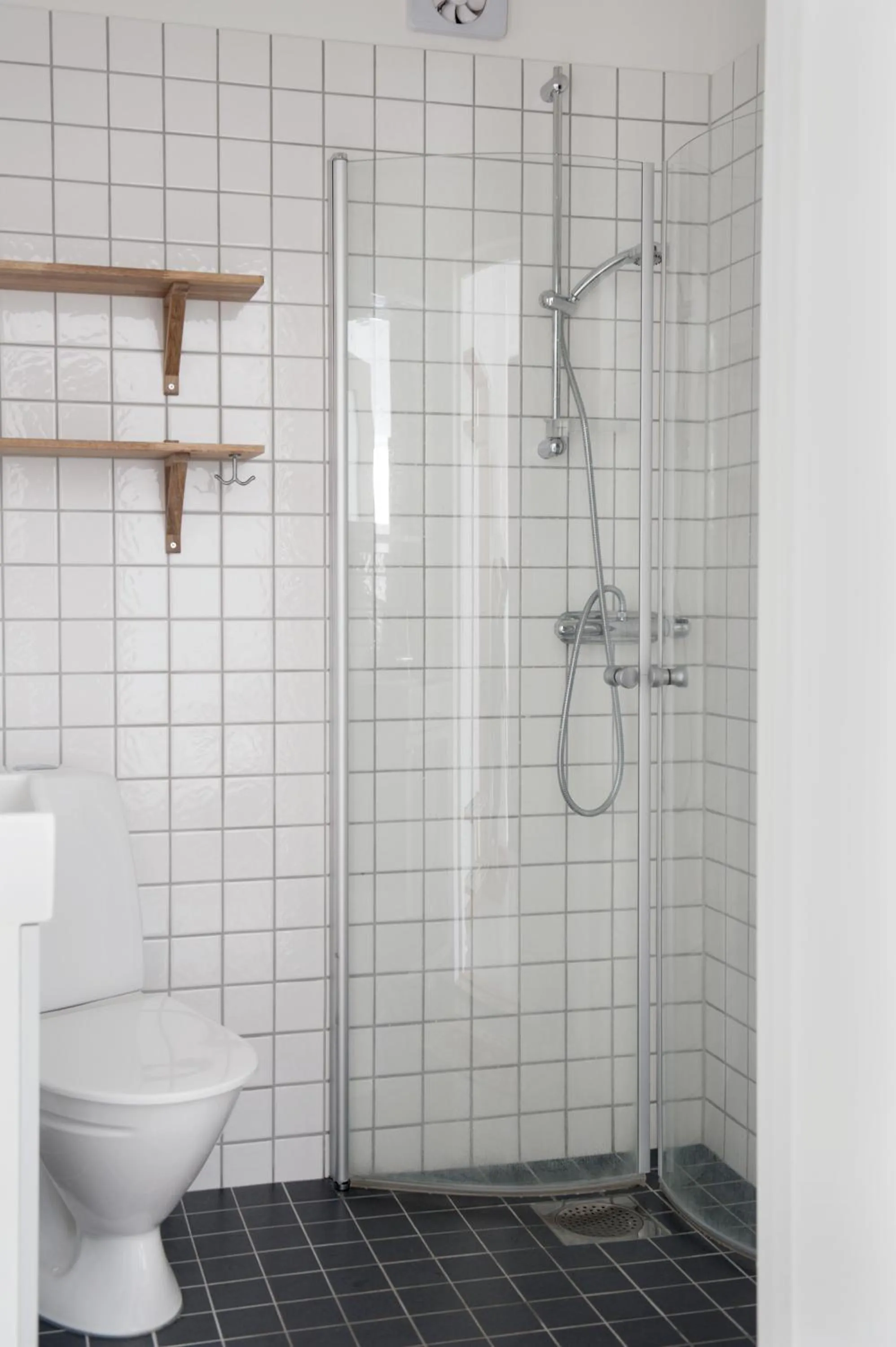 Bathroom in Sköna Hönor Apartments
