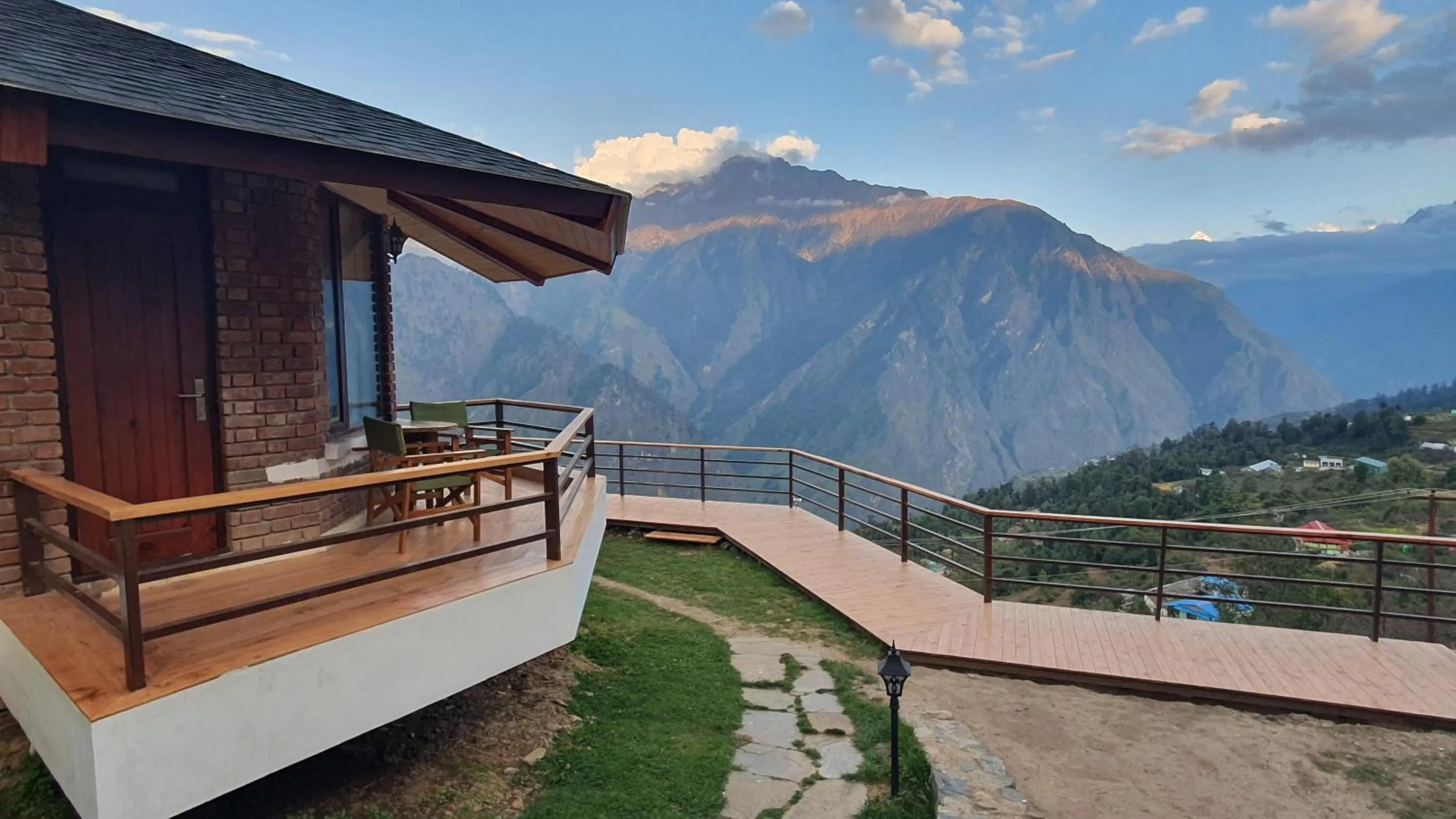 Balcony/Terrace in Casa Himalaya, Auli