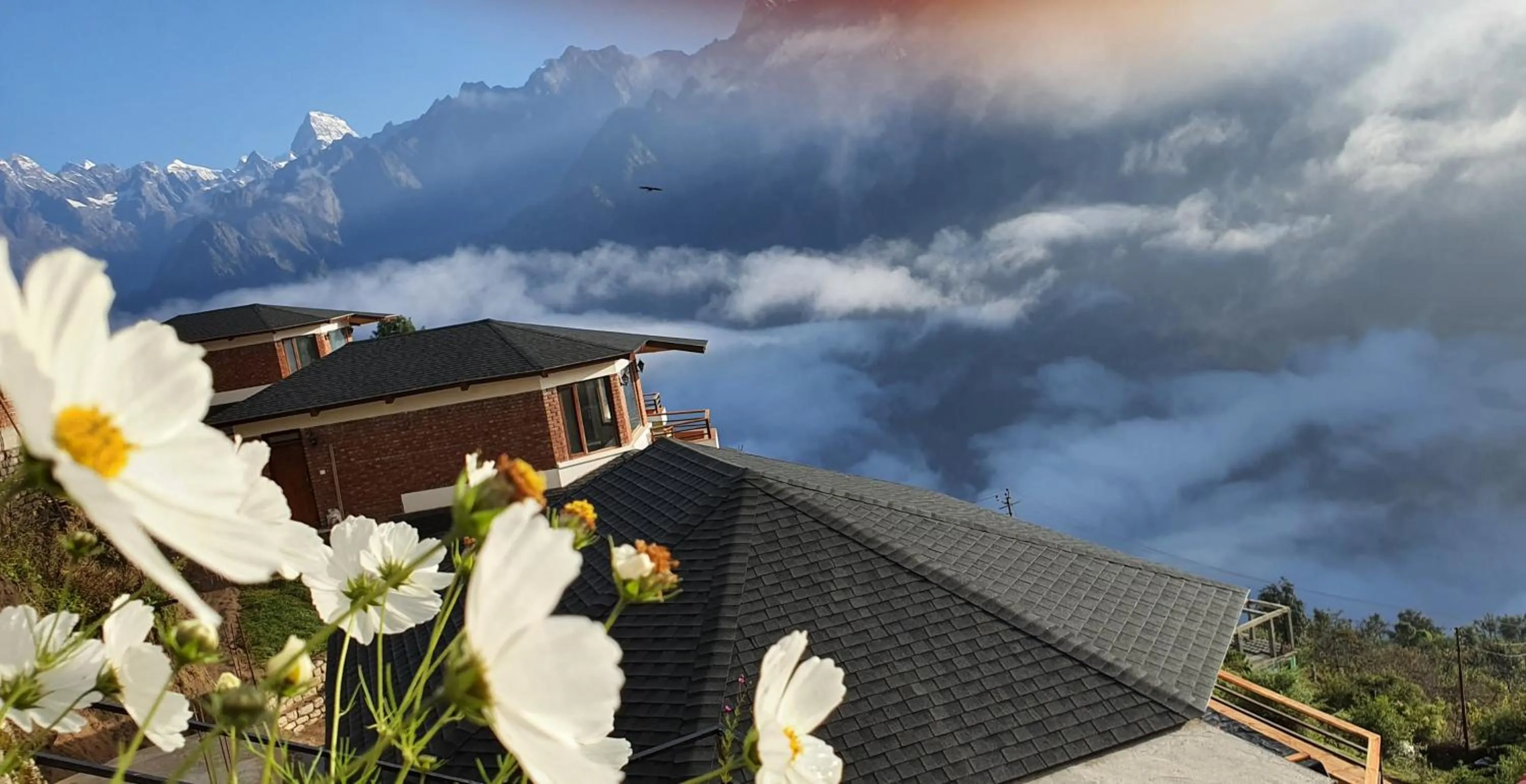 Property building in Casa Himalaya, Auli