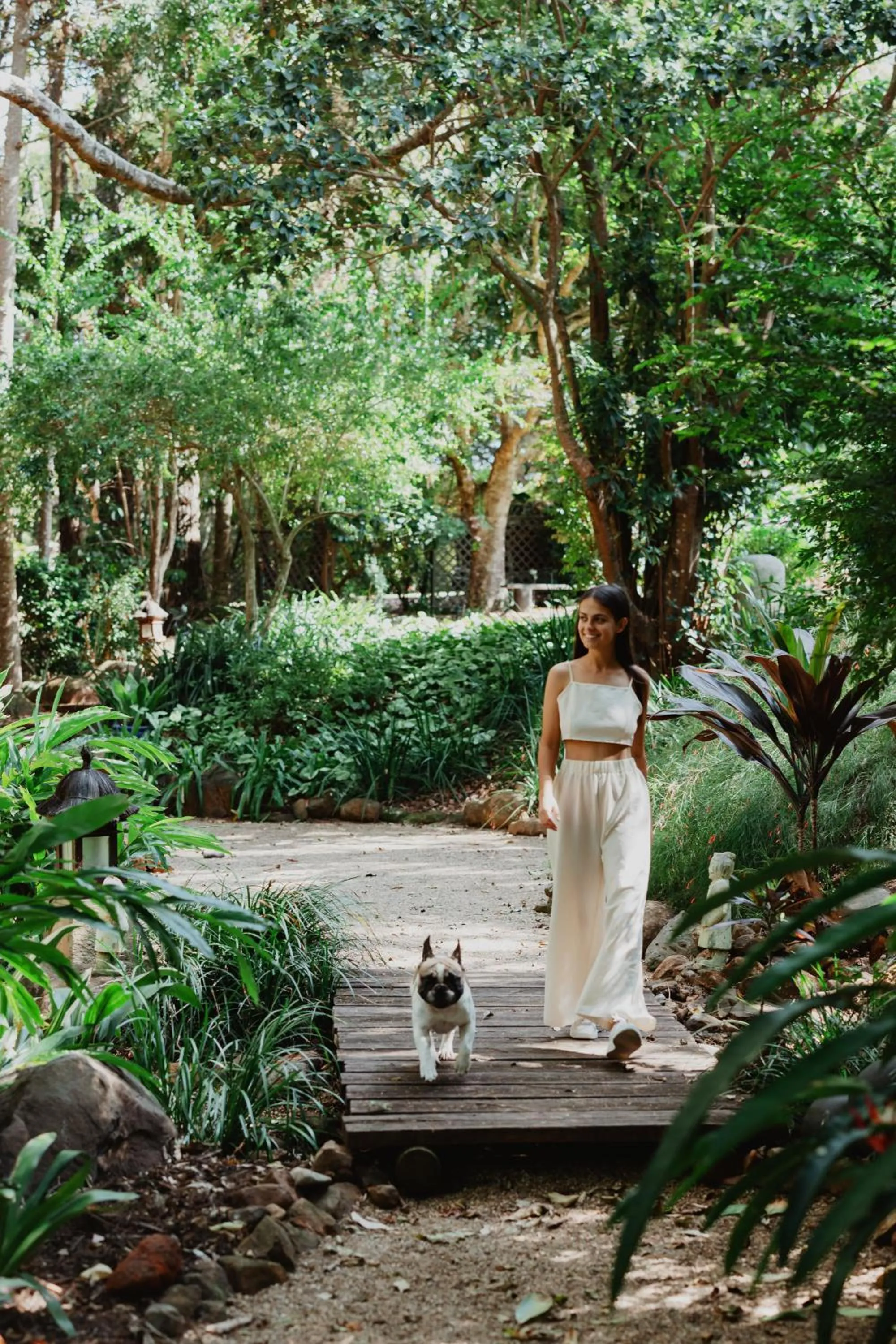 Pets in Taman Sari Sunshine Coast Romantic Pet-Friendly Hinterland Retreat