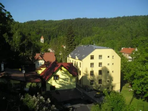 Spring in Wellness Hotel Anna Nejdek