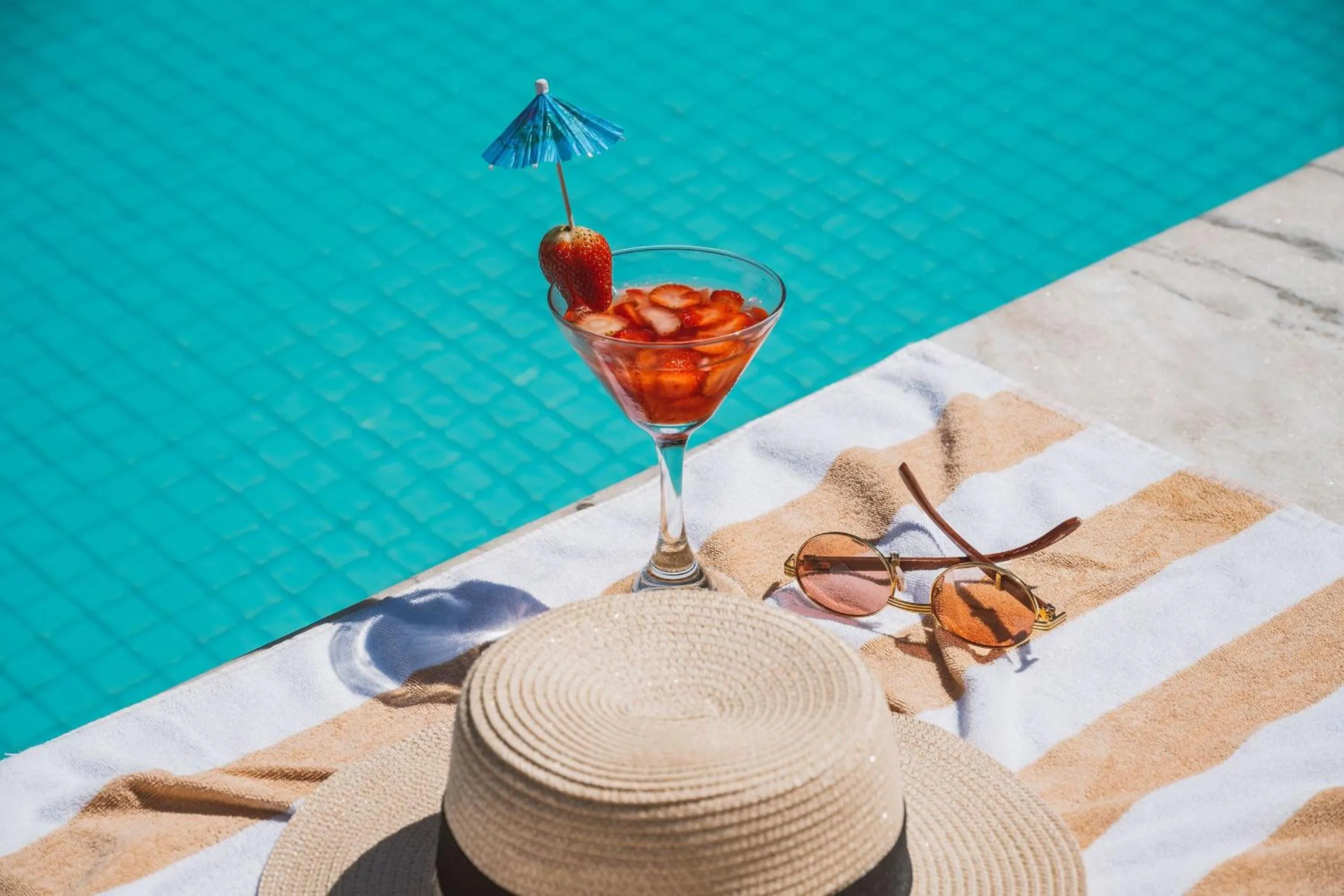 Swimming pool in Angra Beach Hotel