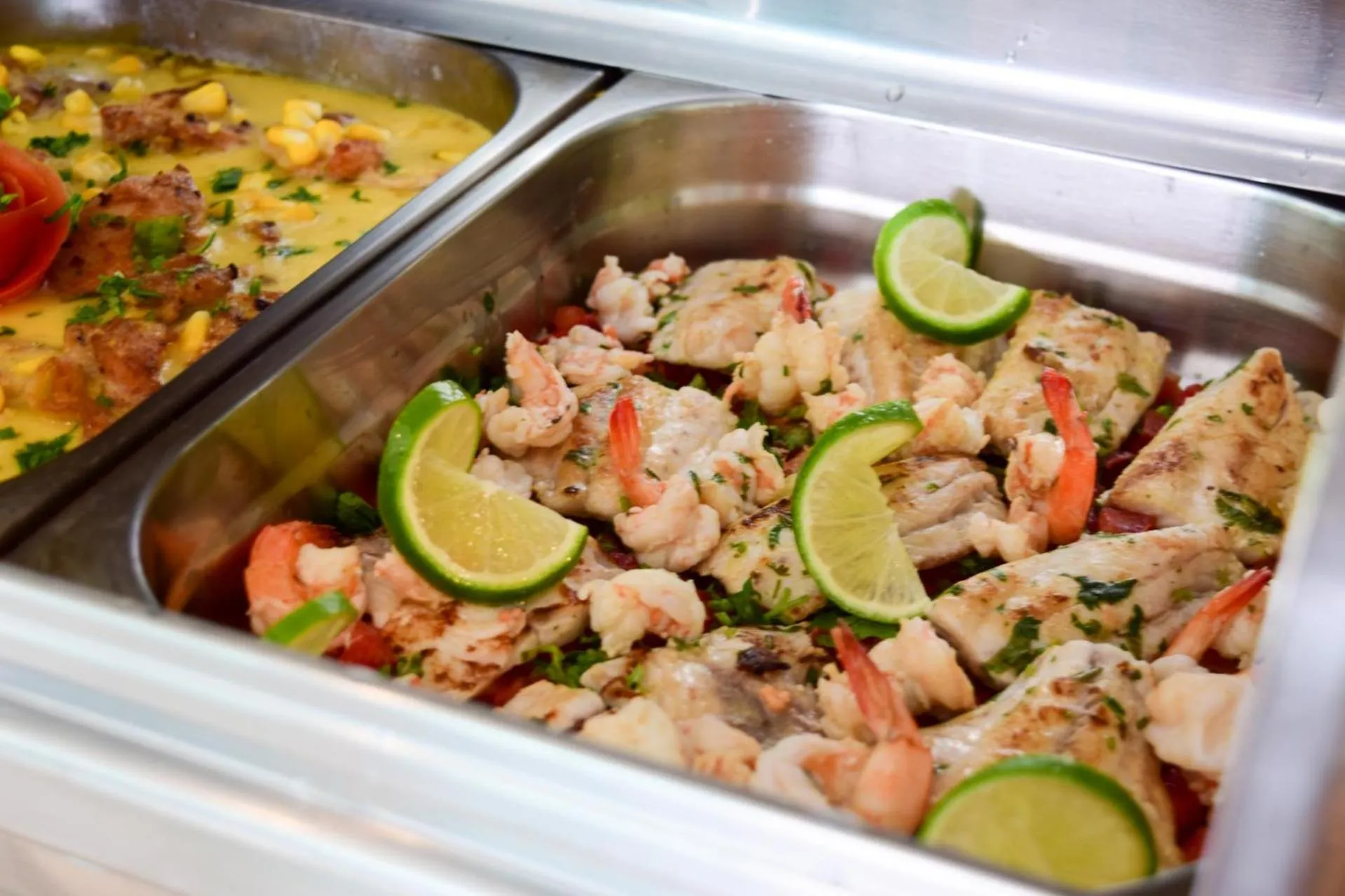 Restaurant/places to eat in Angra Beach Hotel