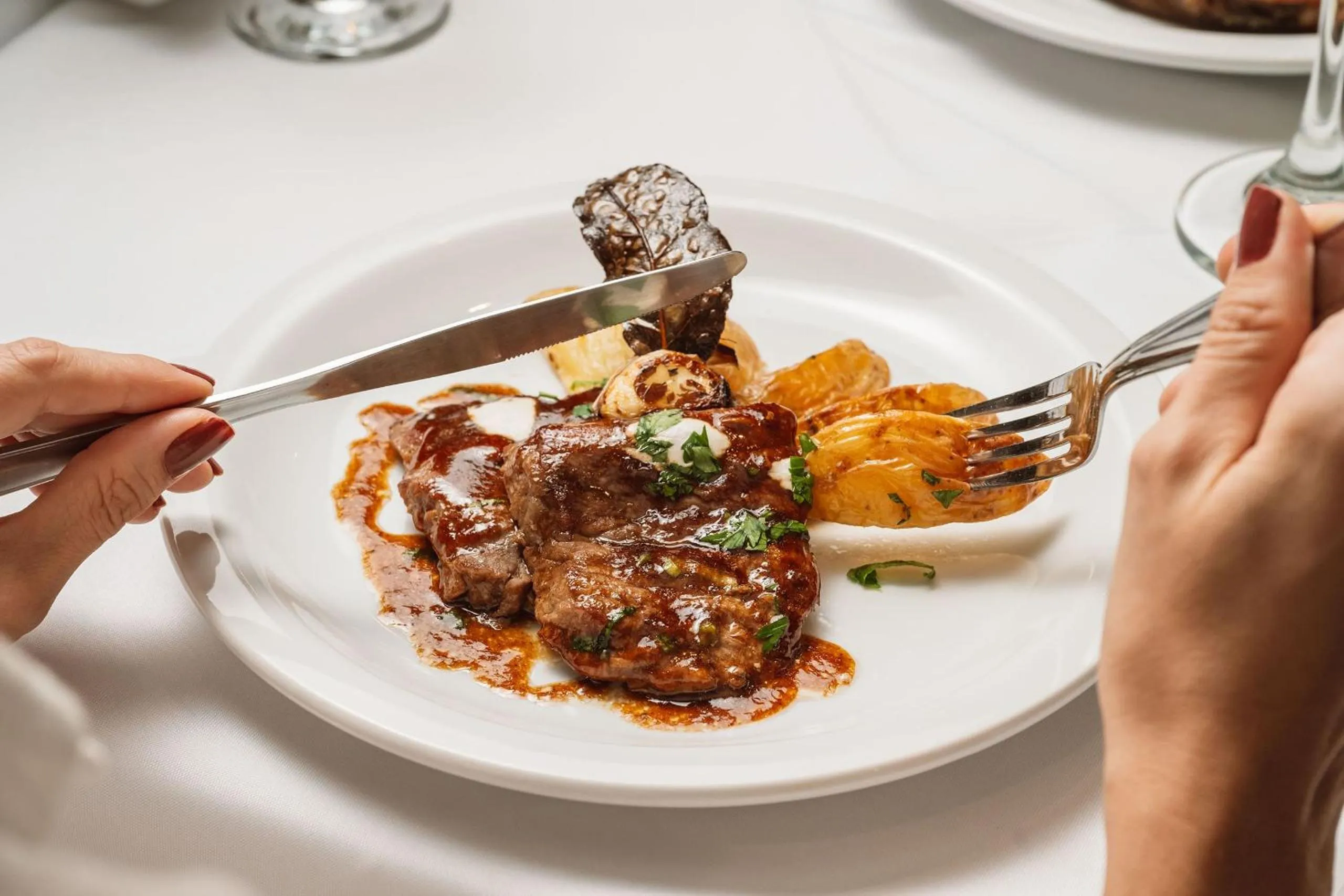 Restaurant/places to eat in Angra Beach Hotel