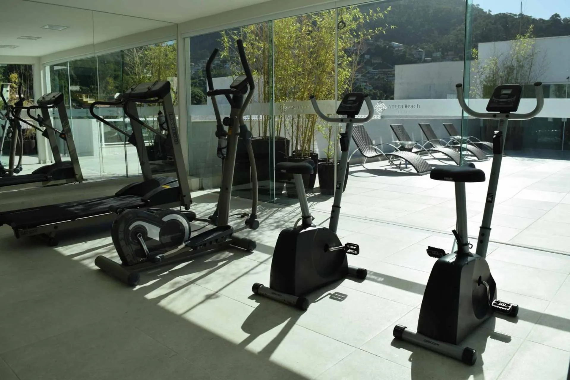 Fitness centre/facilities in Angra Beach Hotel