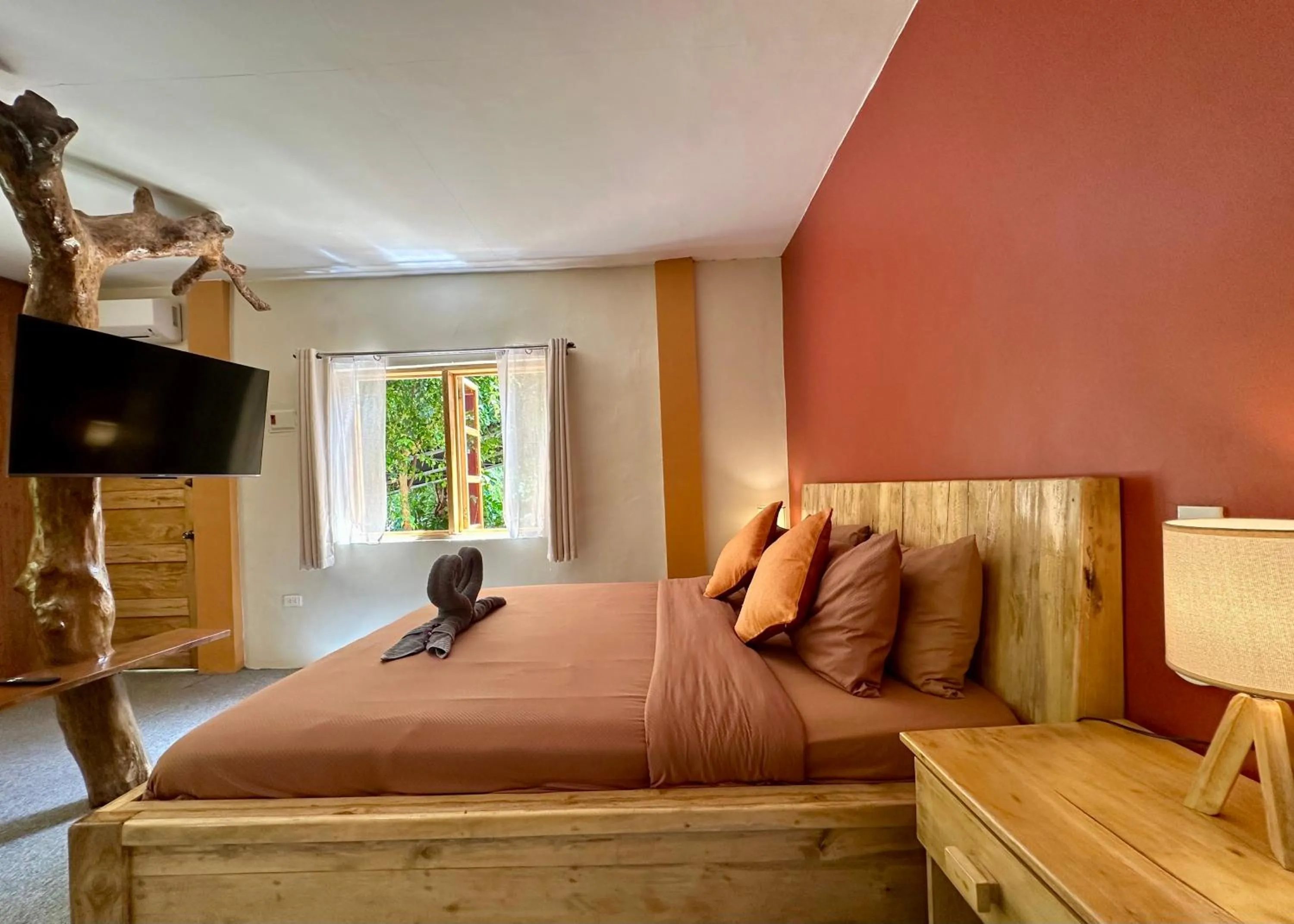 Bedroom, Bed in Nakabalo Guesthouse & Restaurant