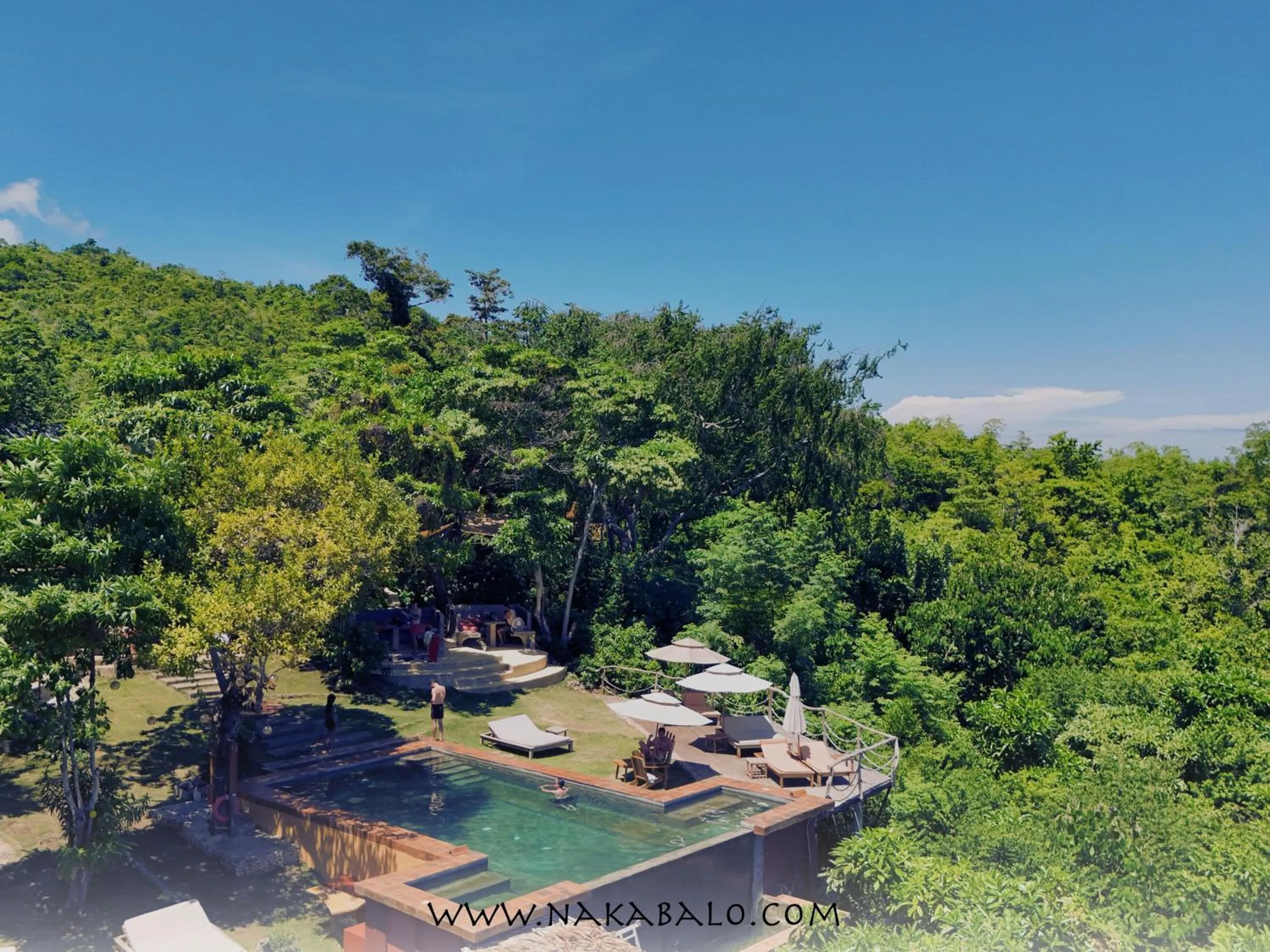 Swimming pool in Nakabalo Guesthouse & Restaurant