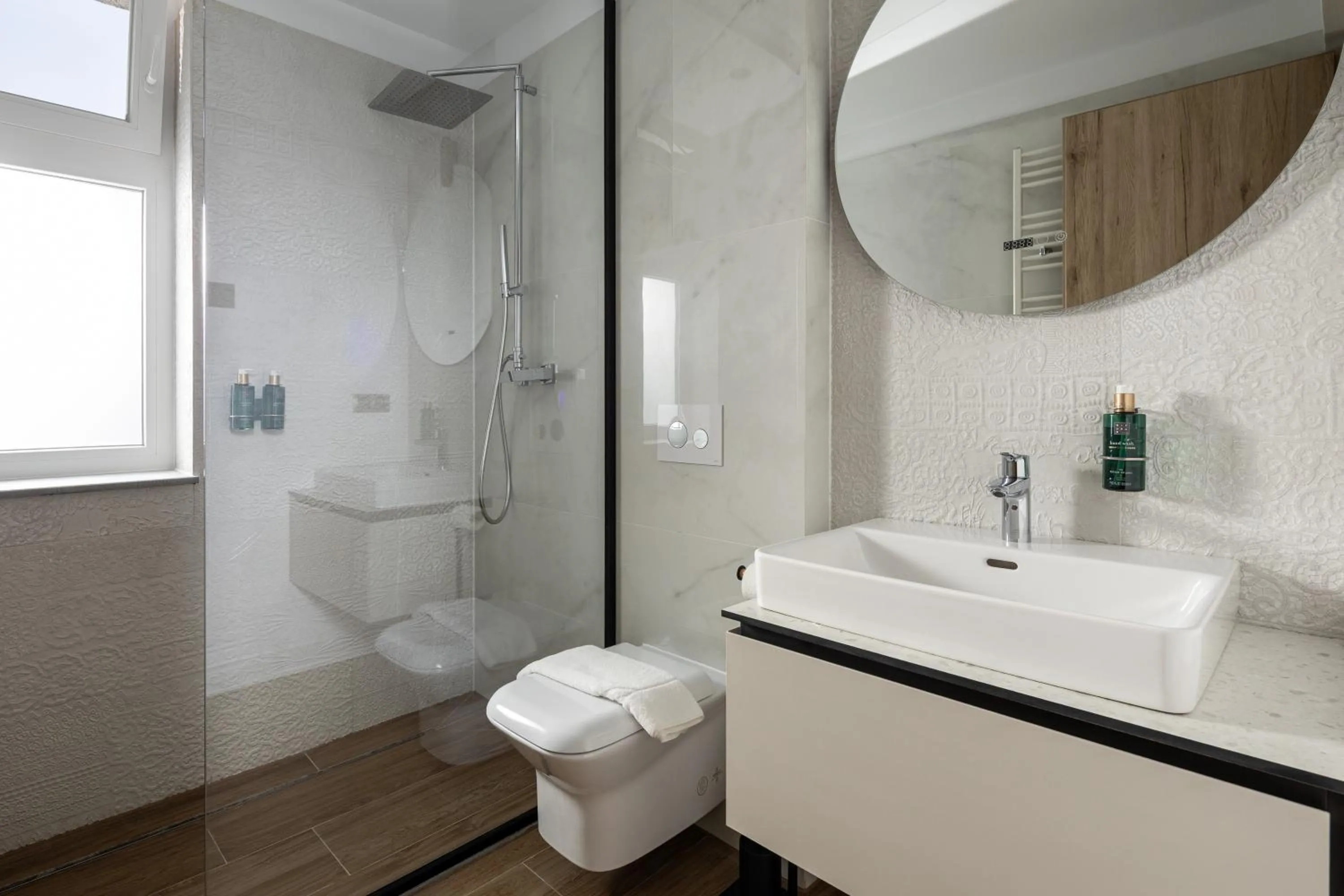 The Alley by Kanopian