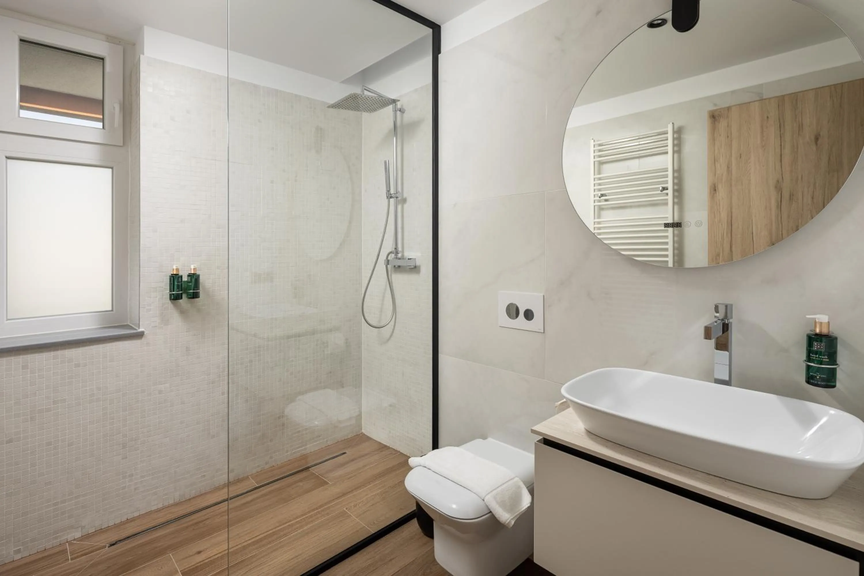 The Alley by Kanopian