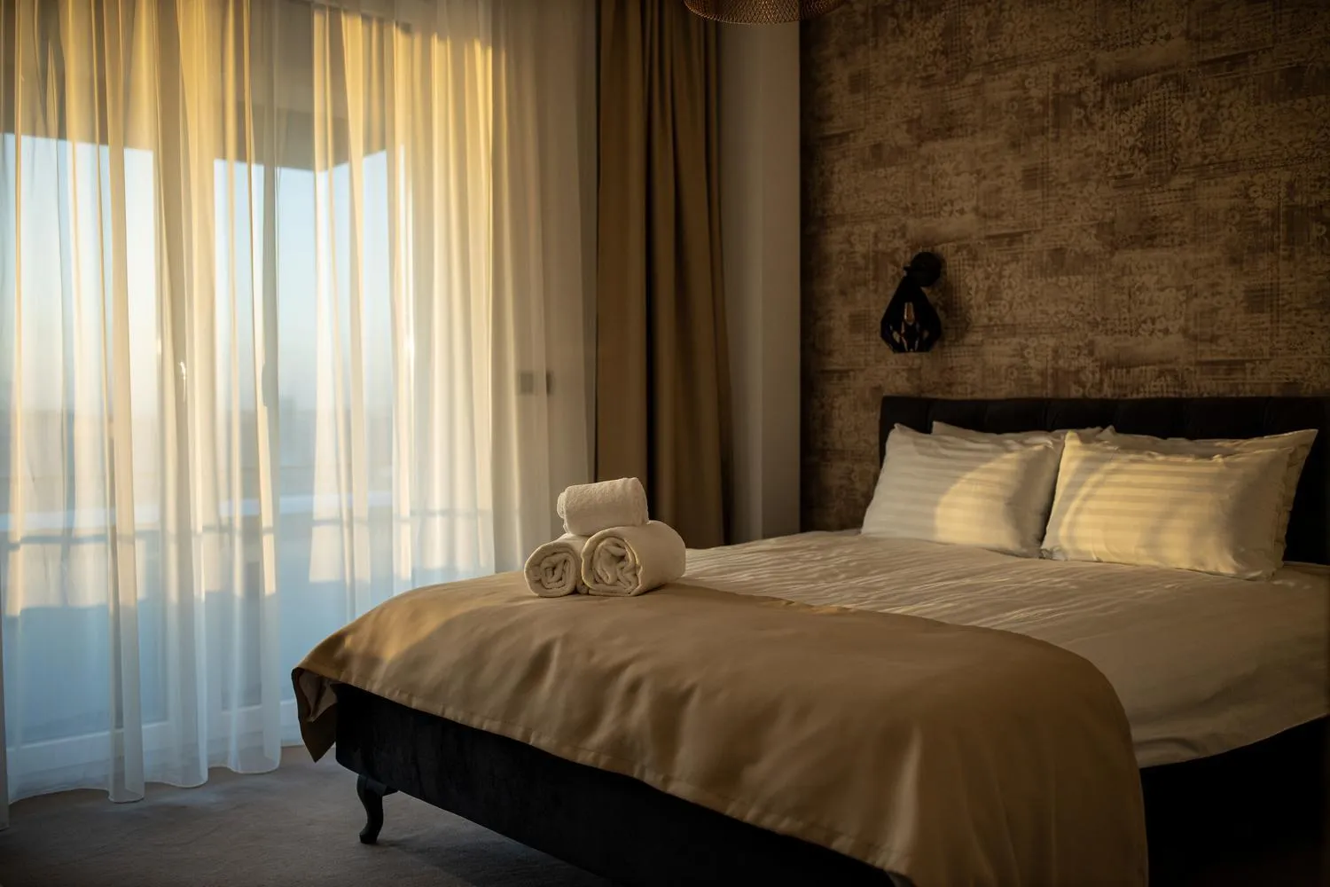 Bed in The Alley by Kanopian