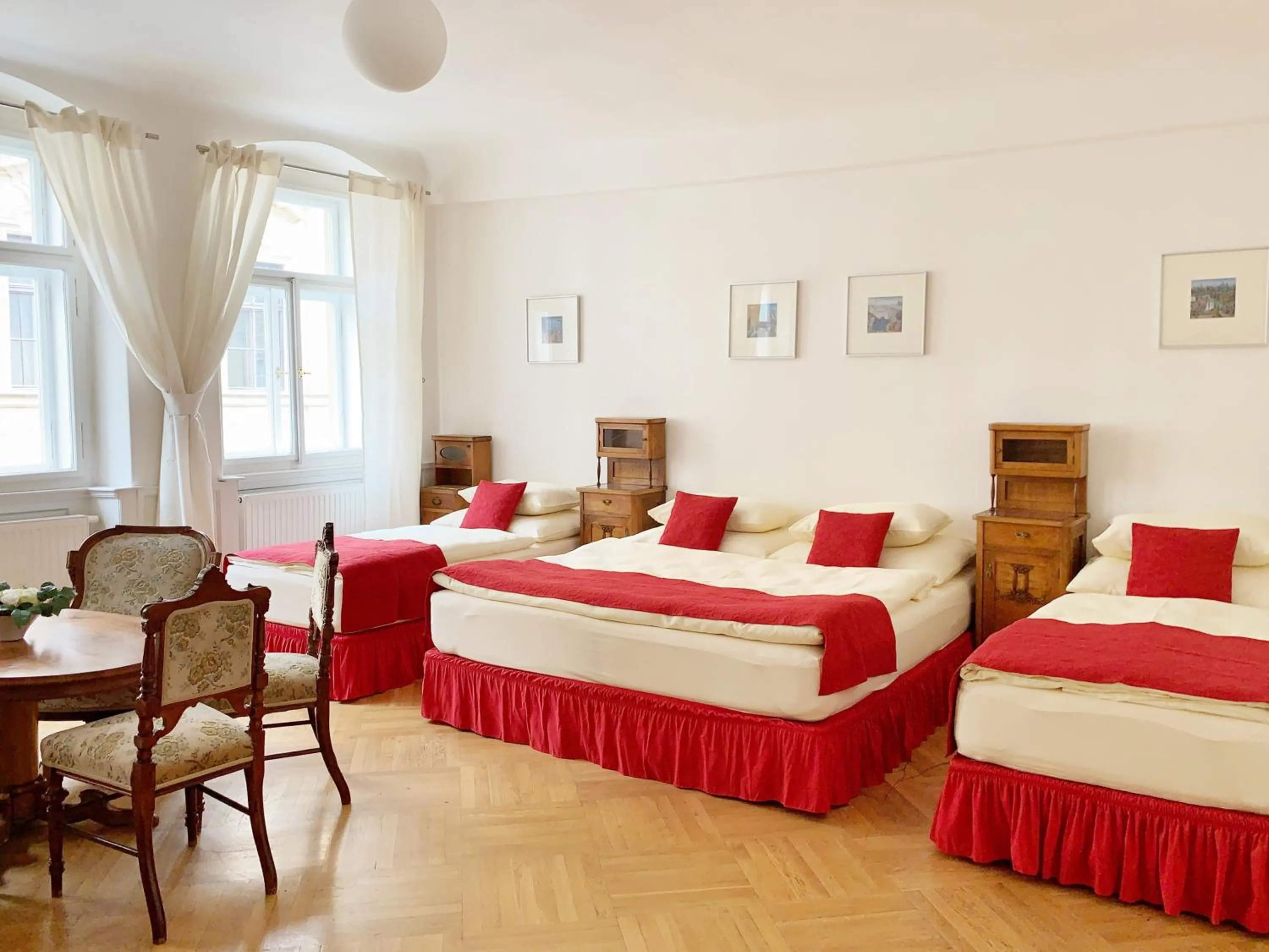 Bed in Small Luxury Palace Residence