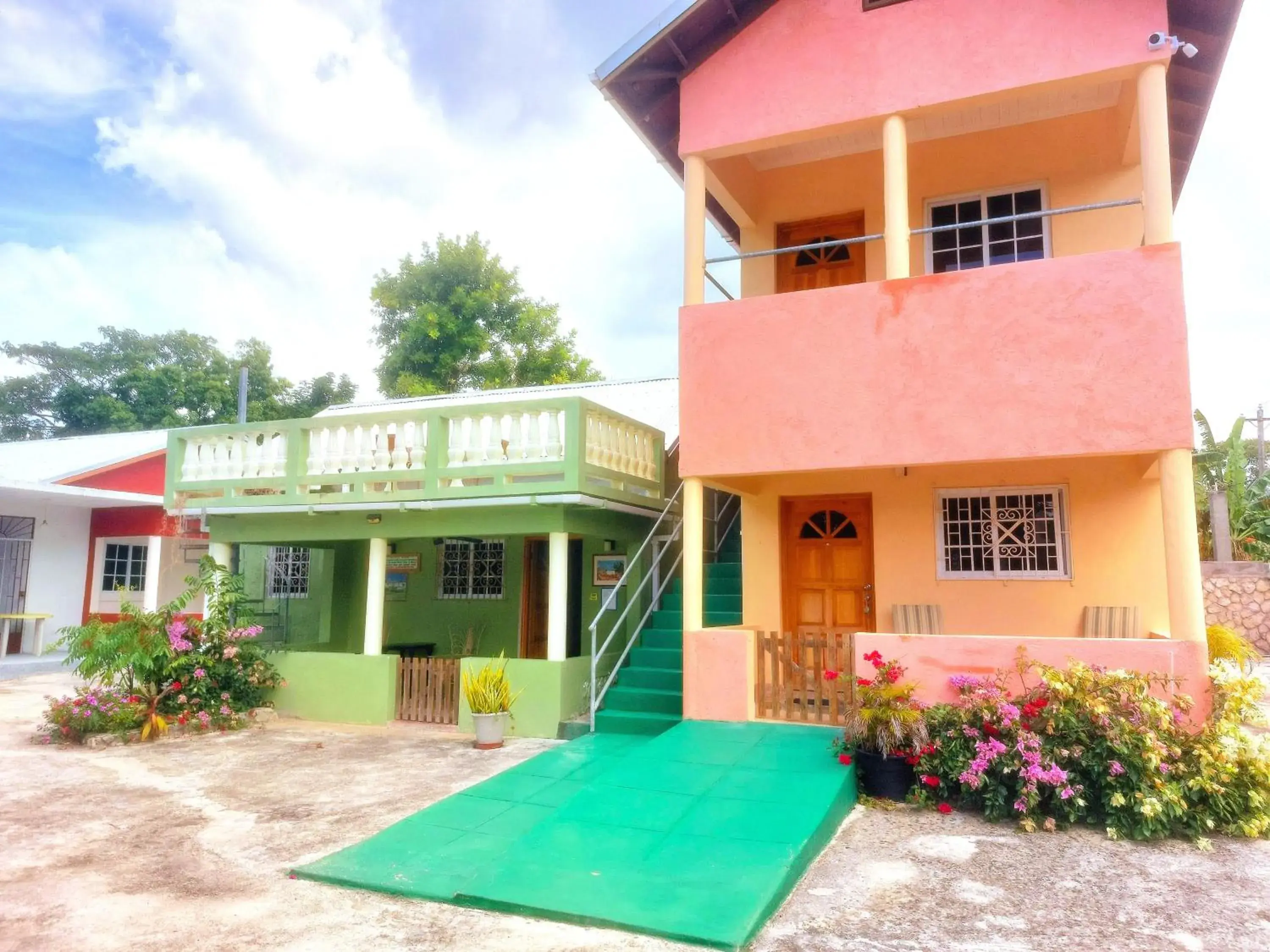 Apartment with Balcony in Stoney Gate Cottages Apartment with Balcony in Stoney Gate Cottages