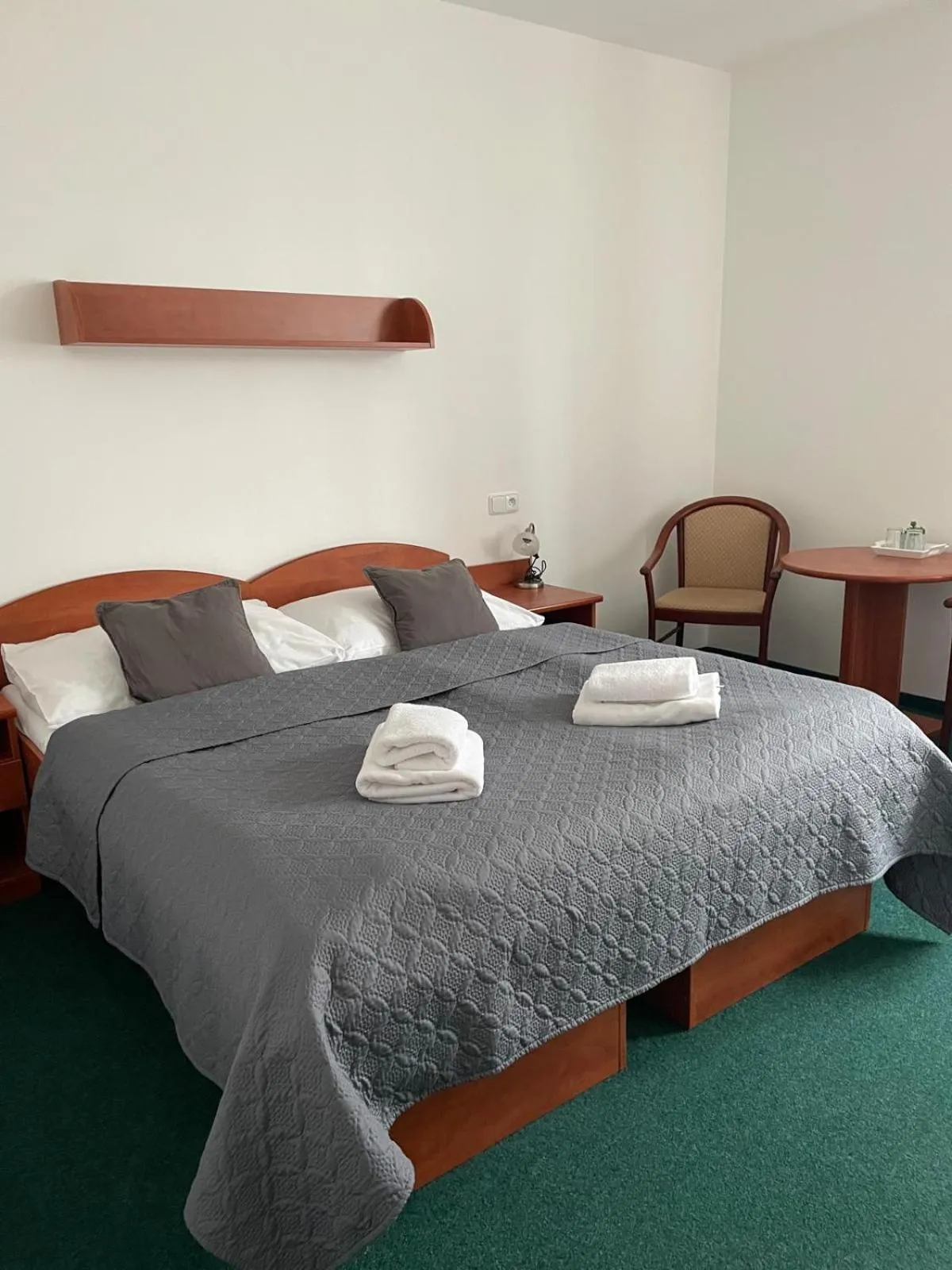 Bed in Hotel Karolina