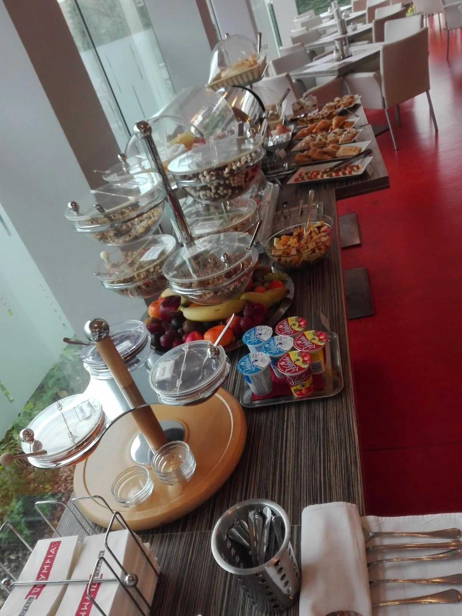 Buffet breakfast in Hotel Olympia
