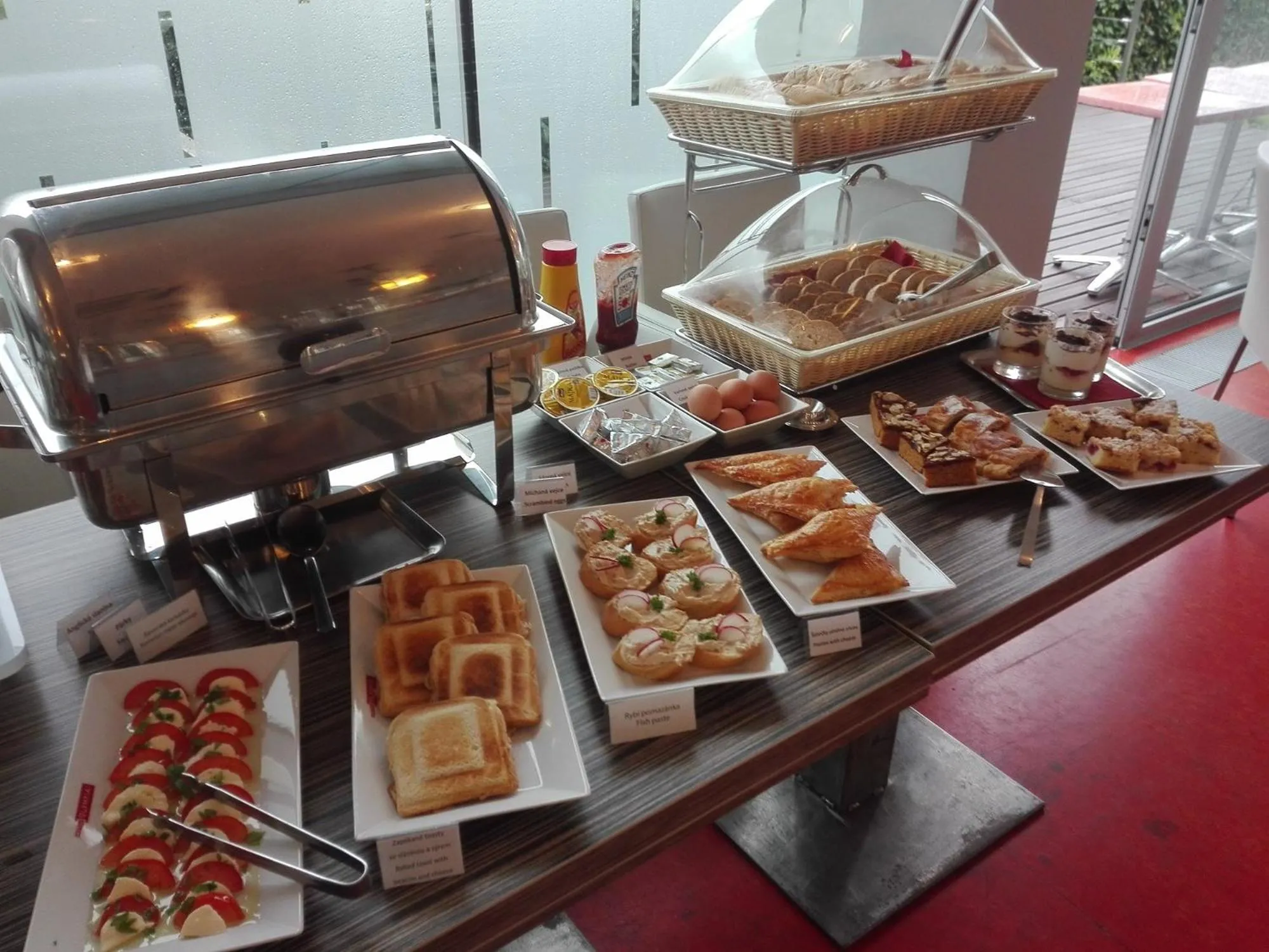 Buffet breakfast in Hotel Olympia