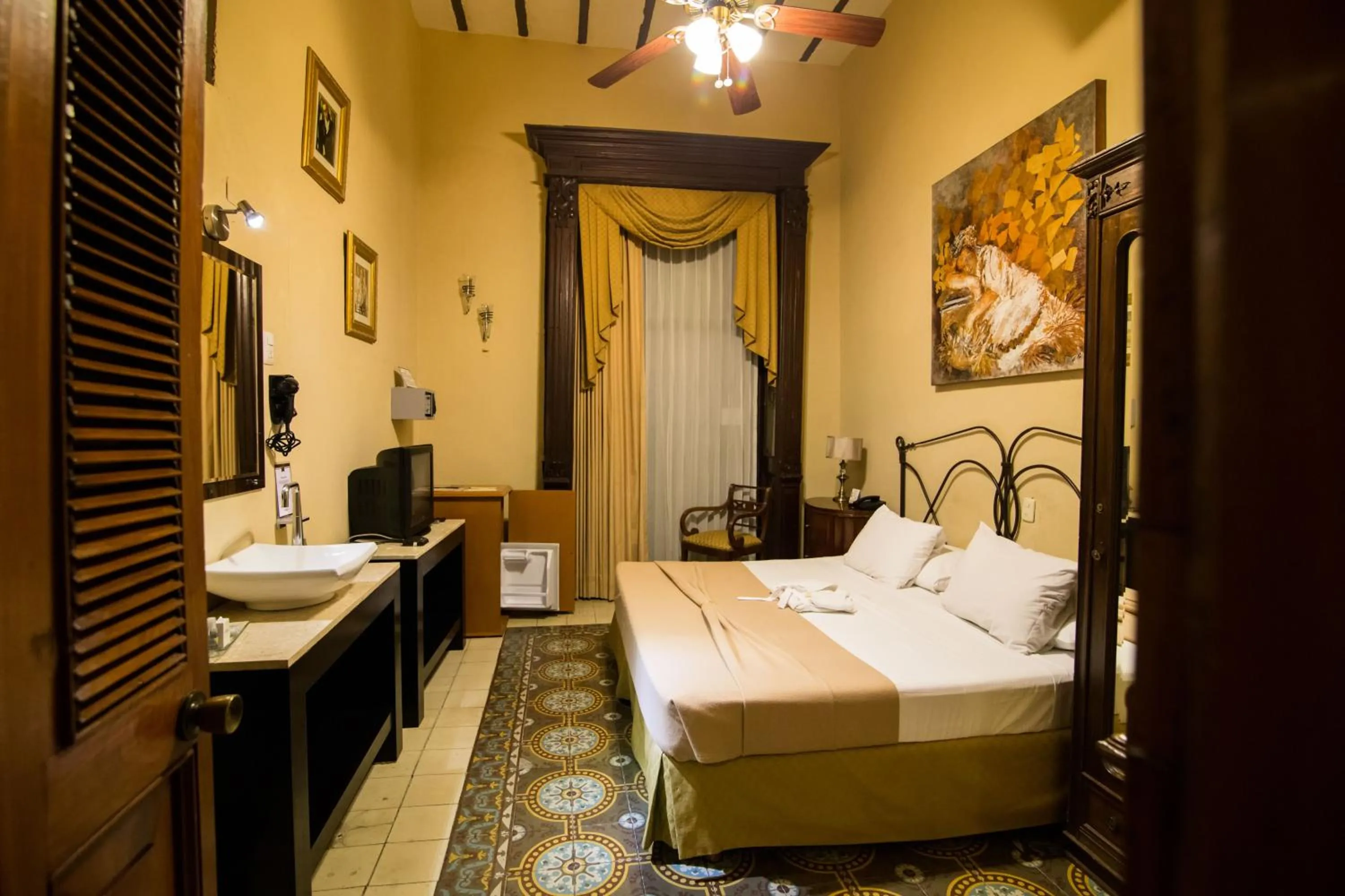 Bed in El Gran Hotel