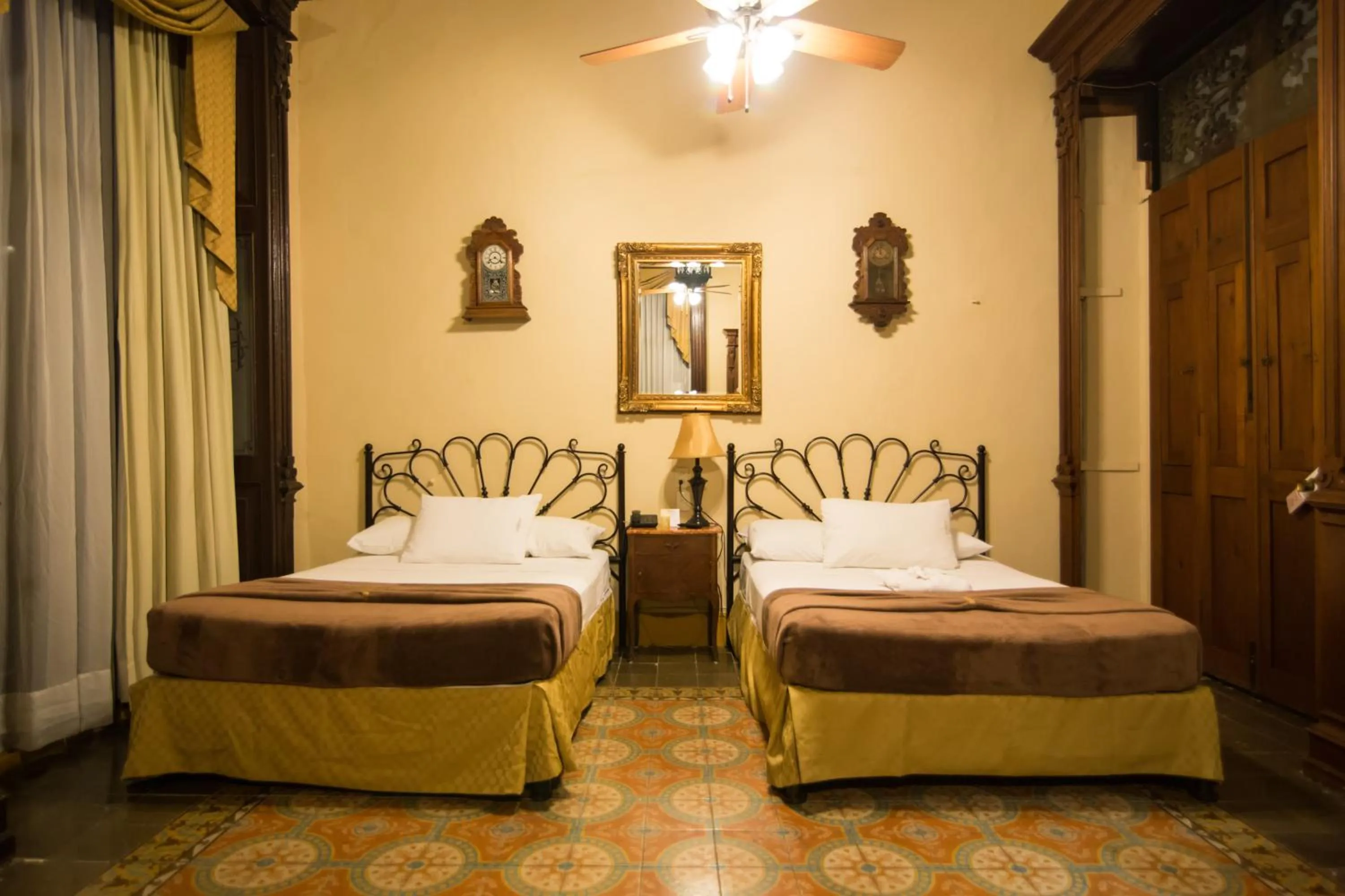 Bed in El Gran Hotel