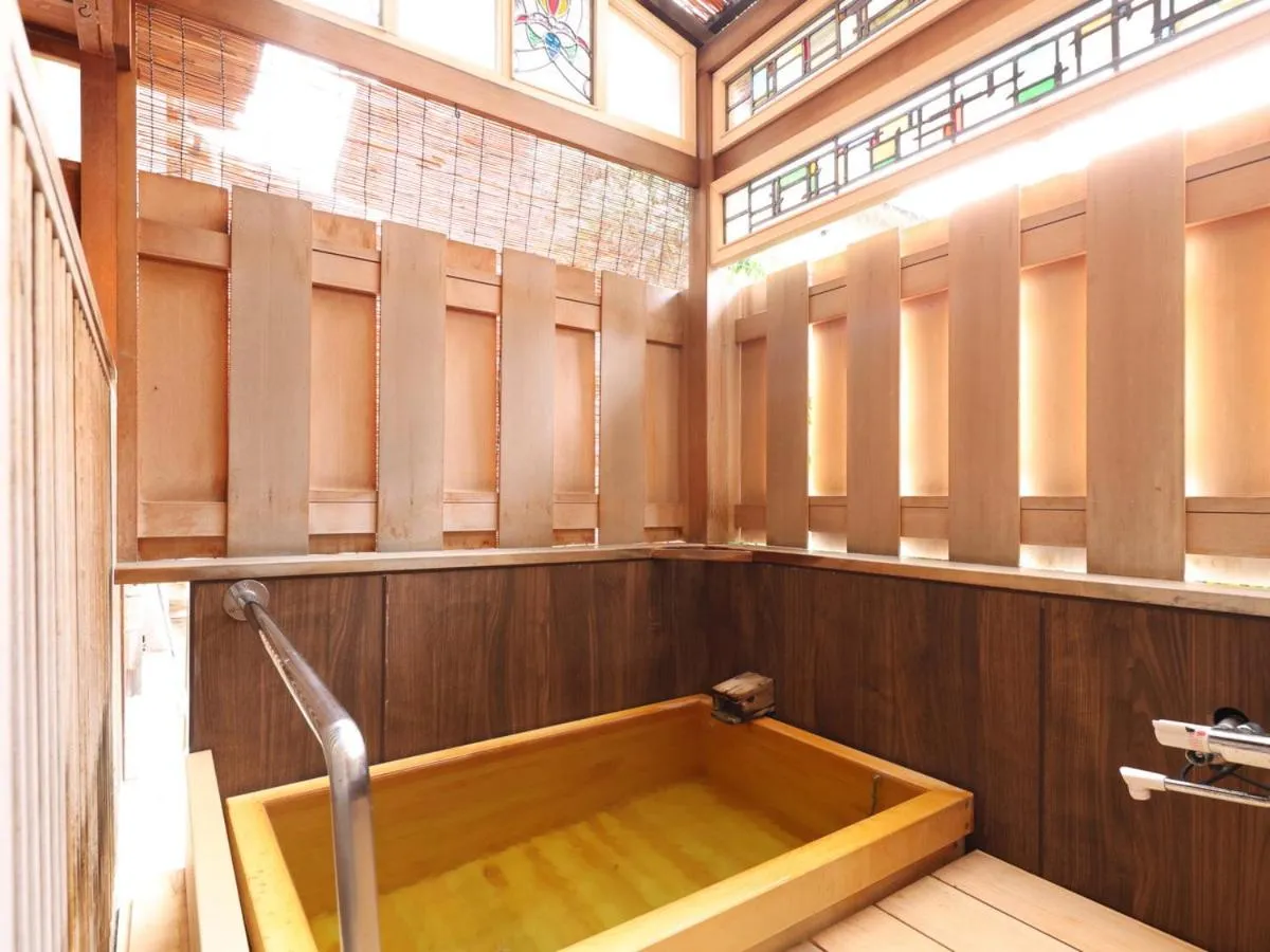 Hot Tub in Kamiyamada Hotel