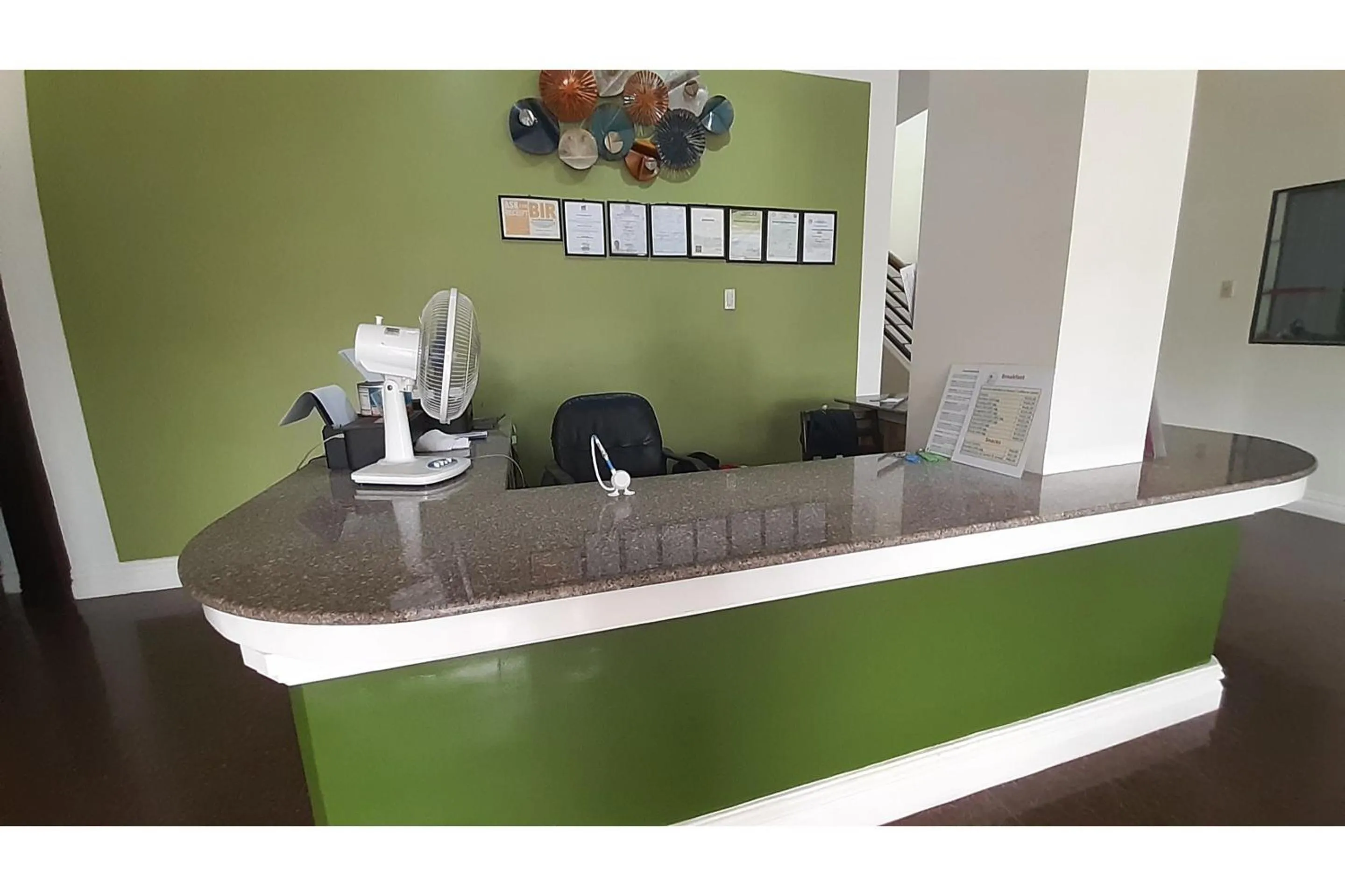 Lobby or reception in Adelaida Pensionne Hotel