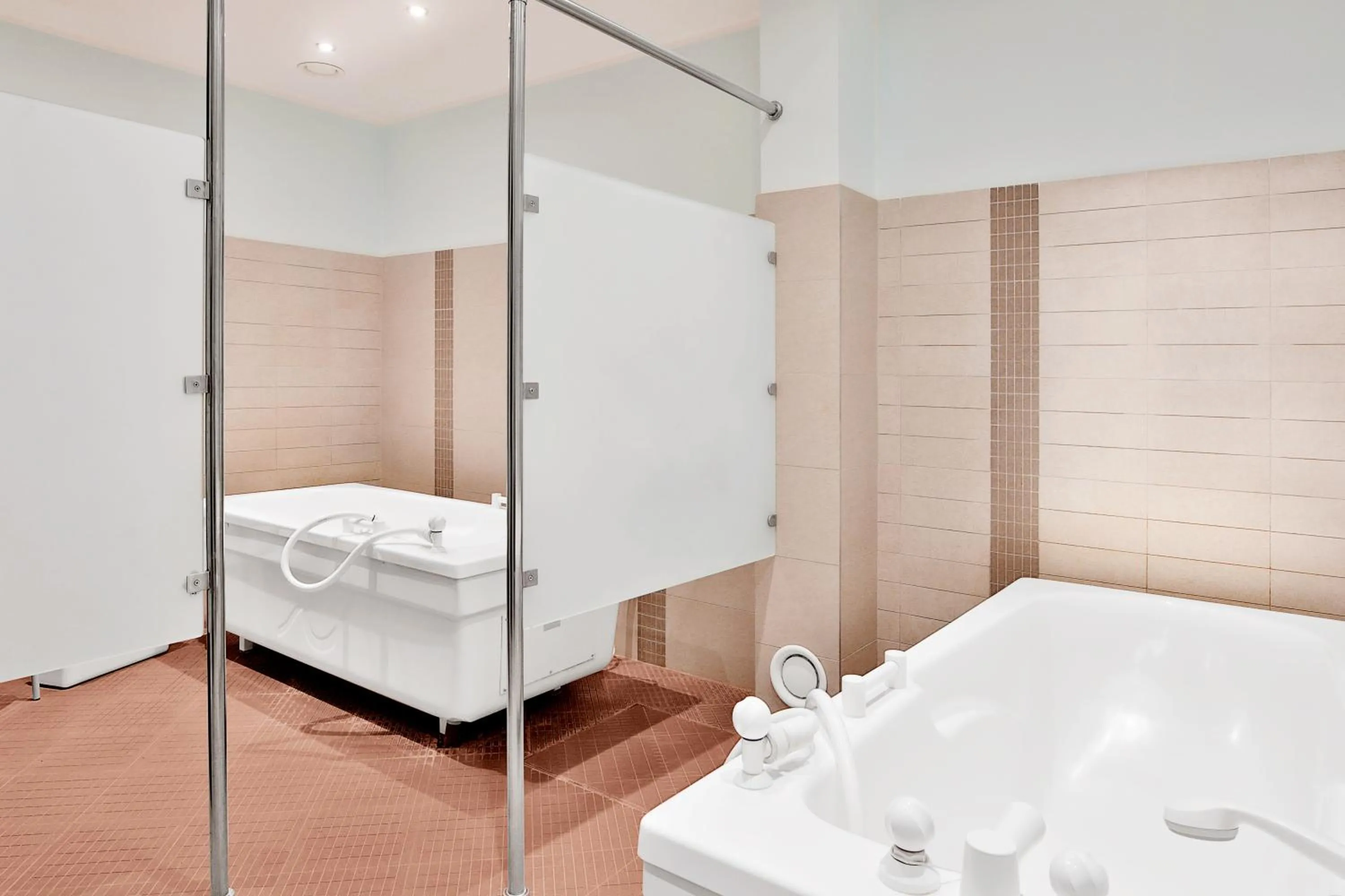 Massage, Bed in Sun Palace Wellness Hotel