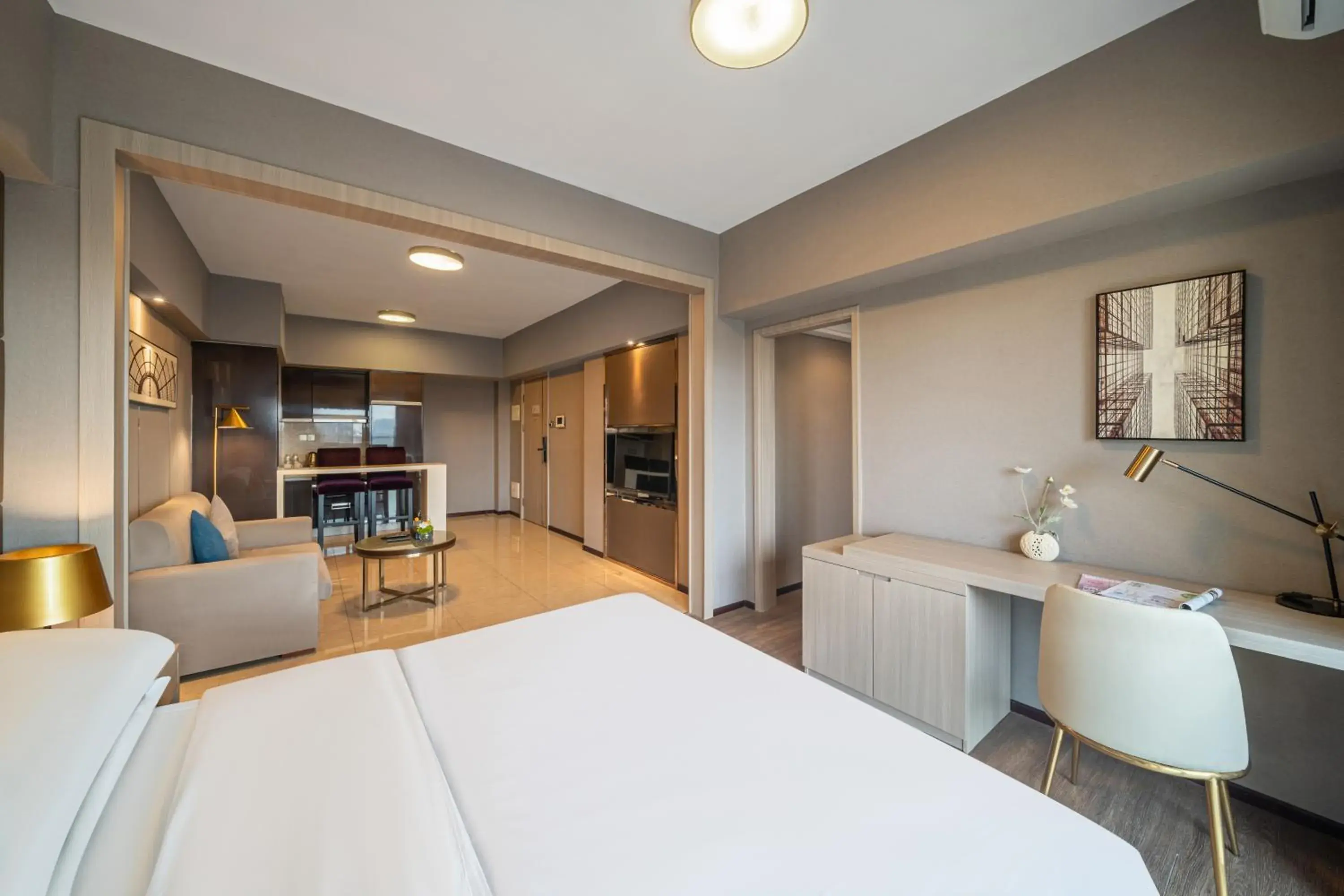 Executive Suite in Foshan Poltton International Serviced Apartment-Canton fair free shuttle bus Executive Suite in Foshan Poltton International Serviced Apartment-Canton fair free shuttle bus