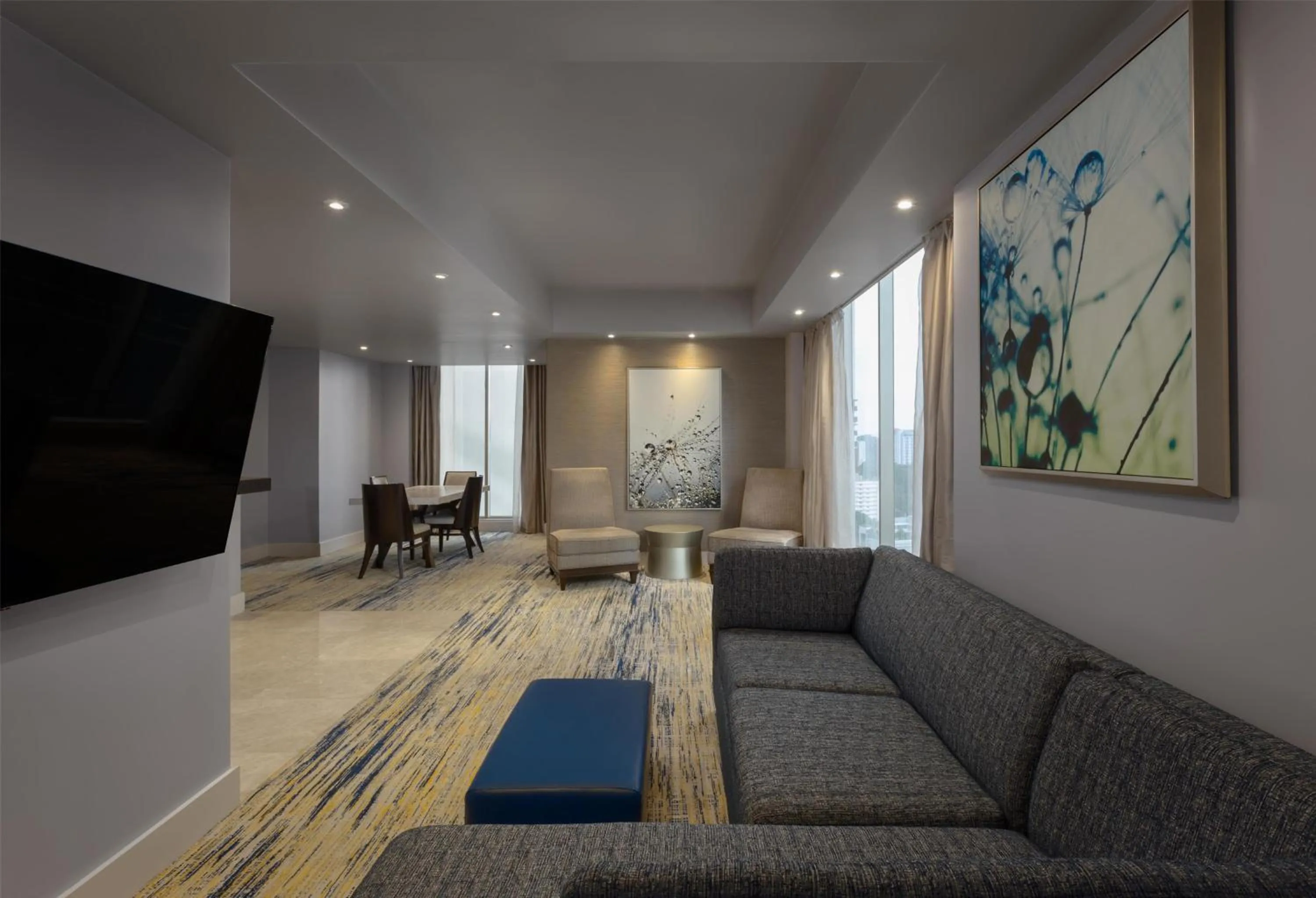 Living room in Hilton Panama