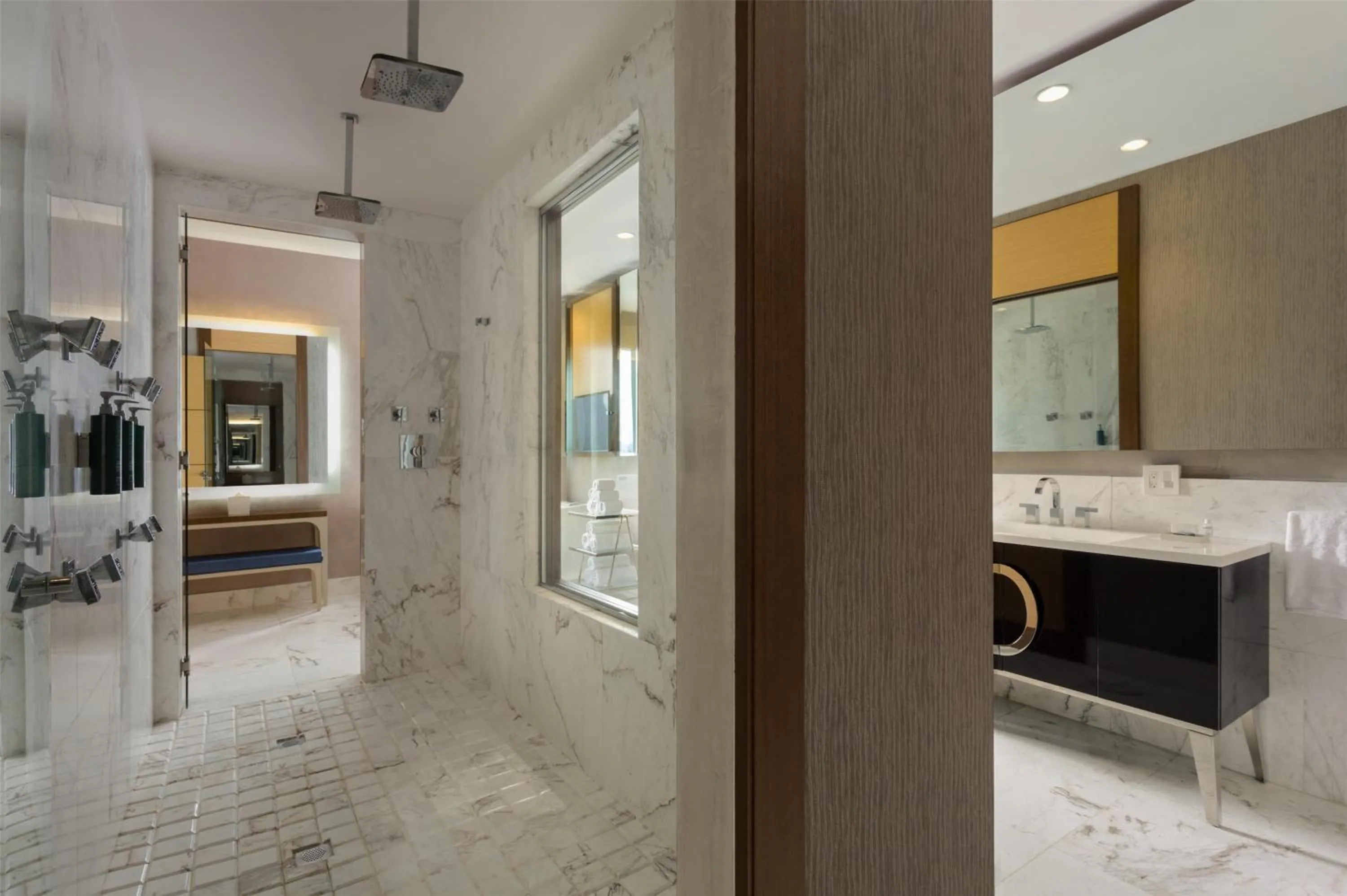 Bathroom in Hilton Panama