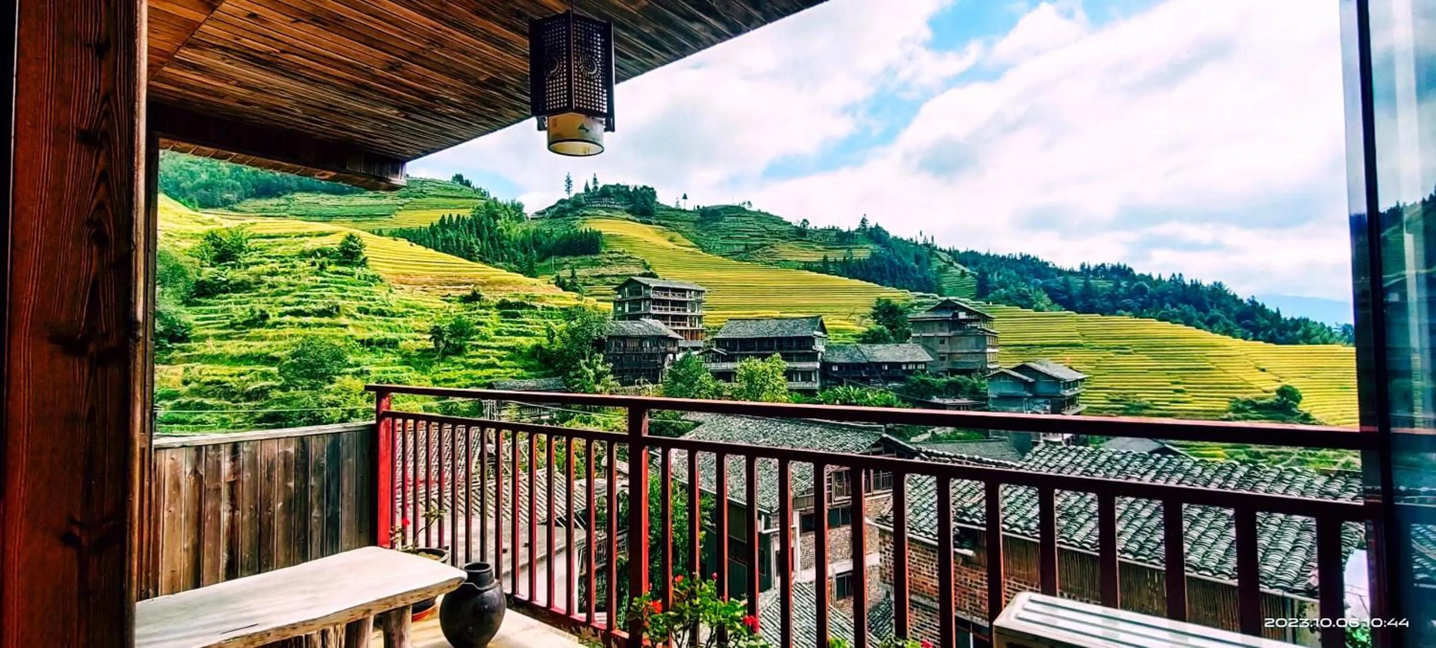 Balcony/Terrace in Longji Holiday Hotel