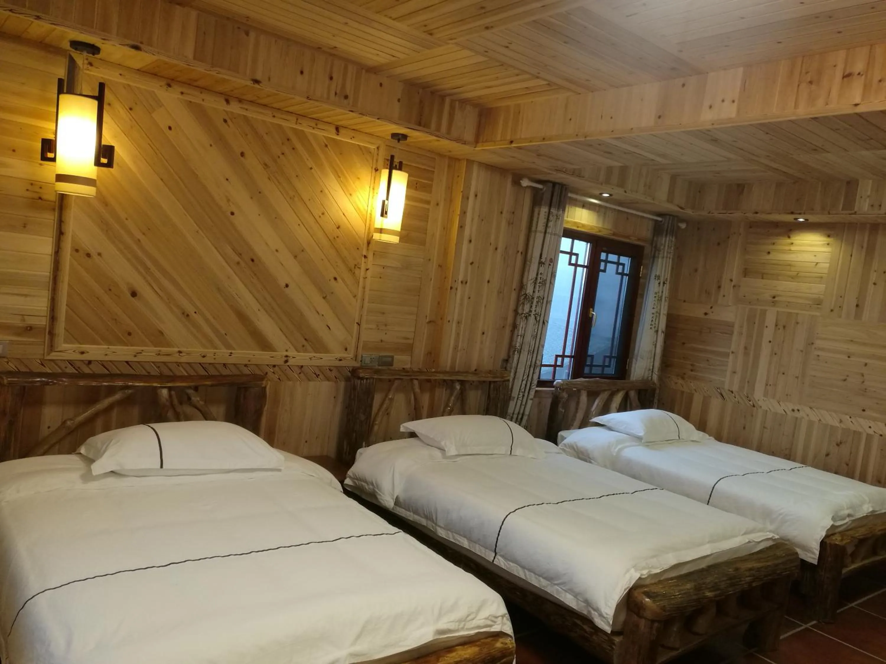 Bedroom, Bed in Longji Holiday Hotel