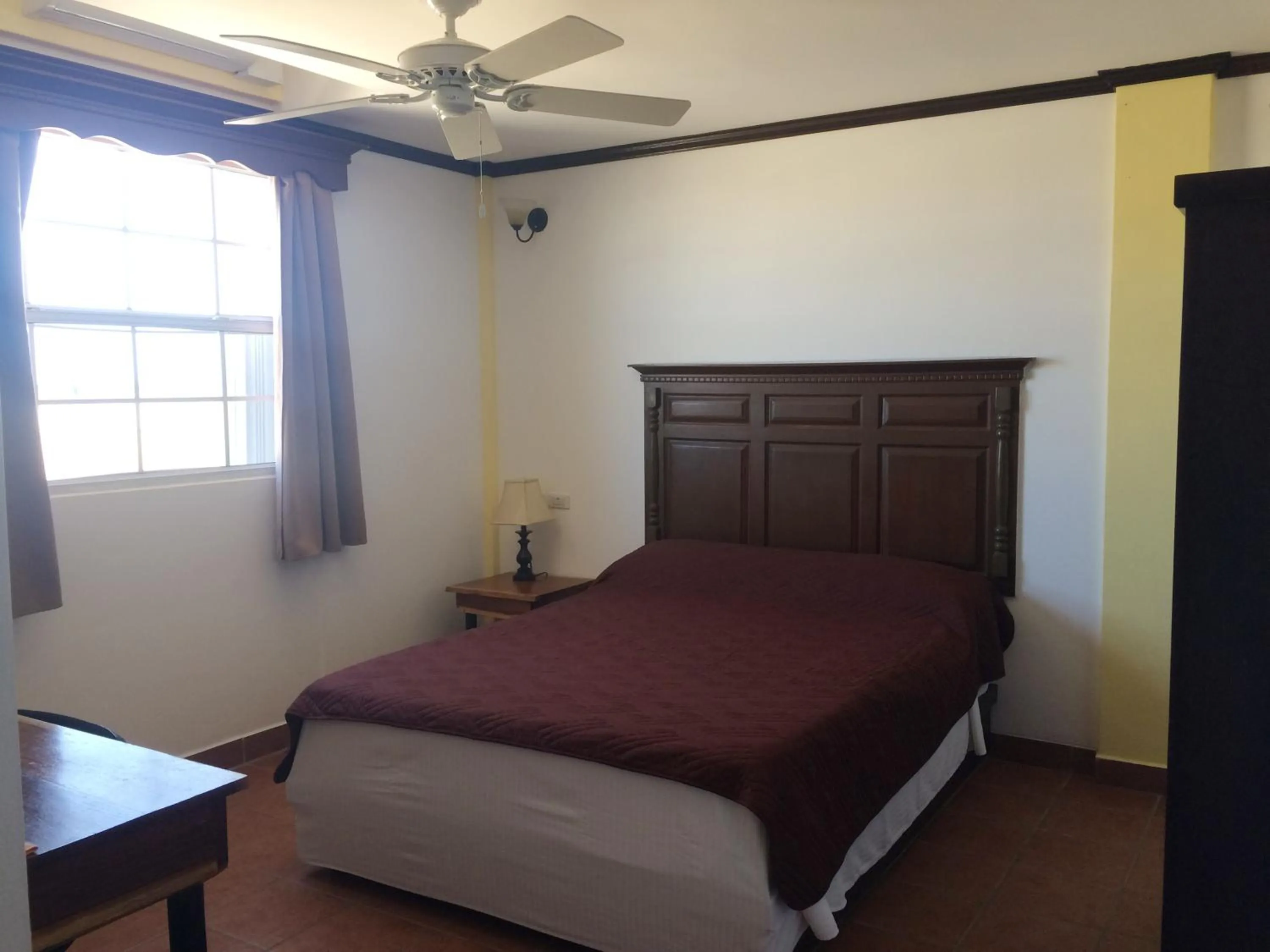 Bed in Easy Inn Hotel