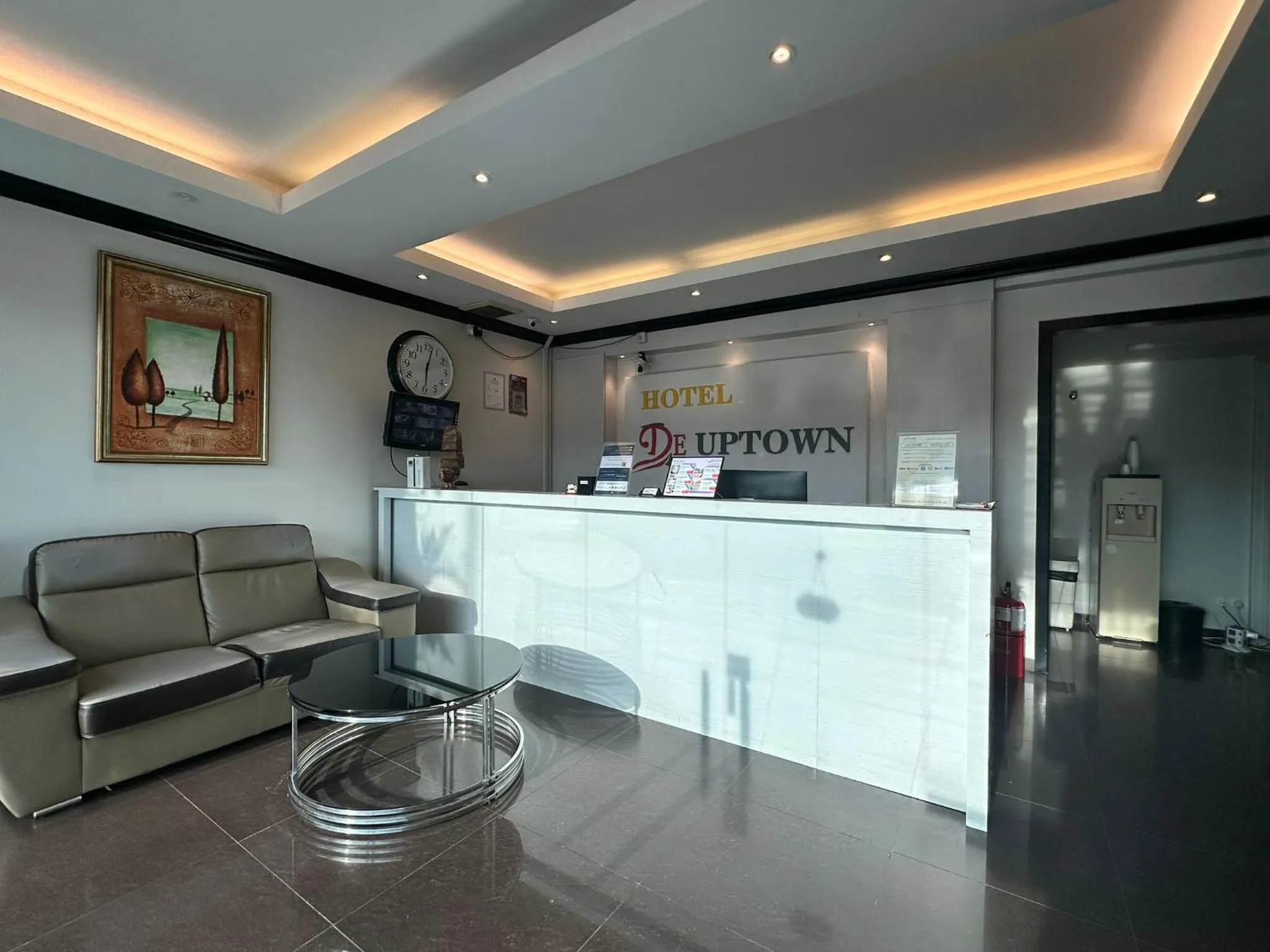 Lobby or reception in De UPTOWN Hotel @ Damansara Uptown