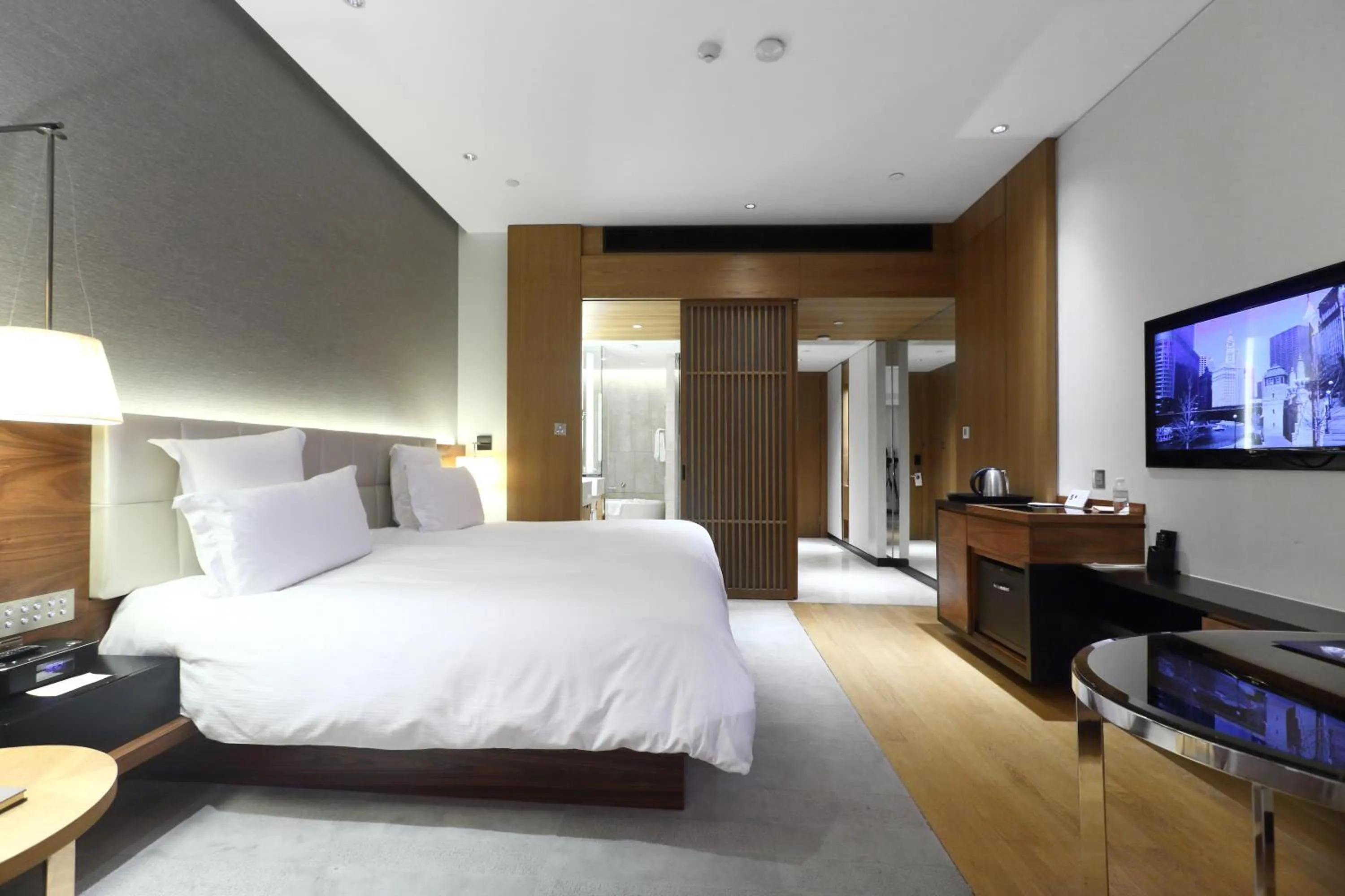 Bed in Langham Place, Ningbo Culture Plaza