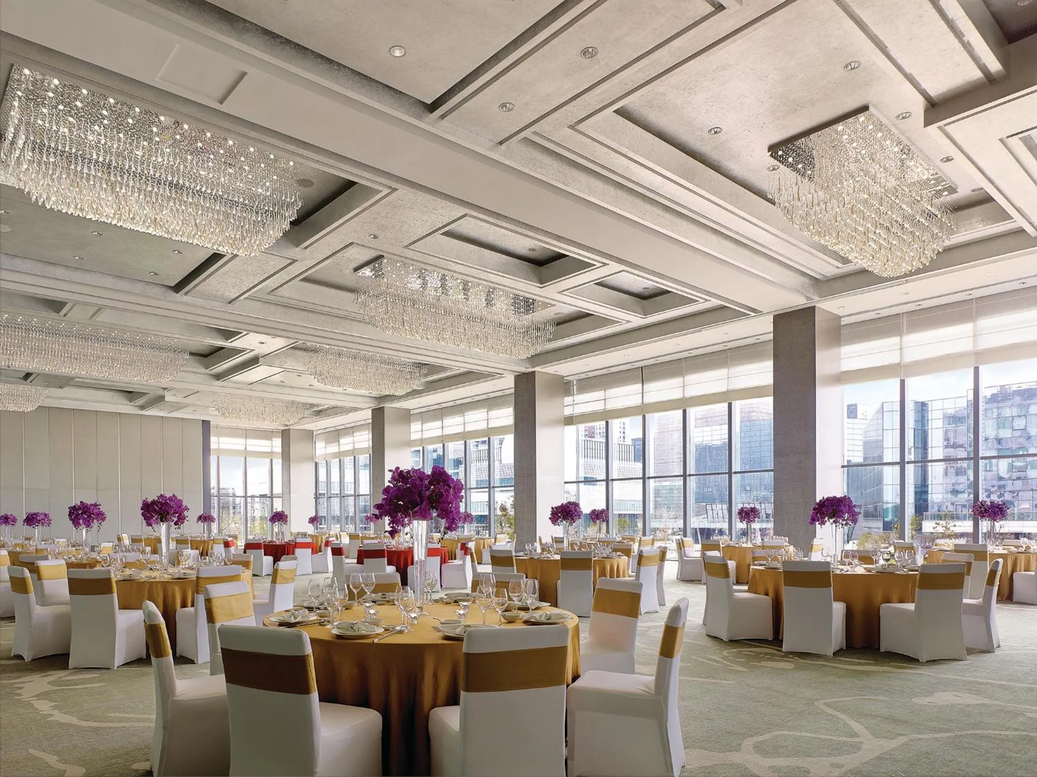 Banquet/Function facilities in Langham Place, Ningbo Culture Plaza