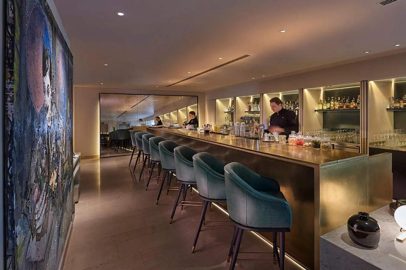 Lounge or bar in Mandarin Oriental, Prague