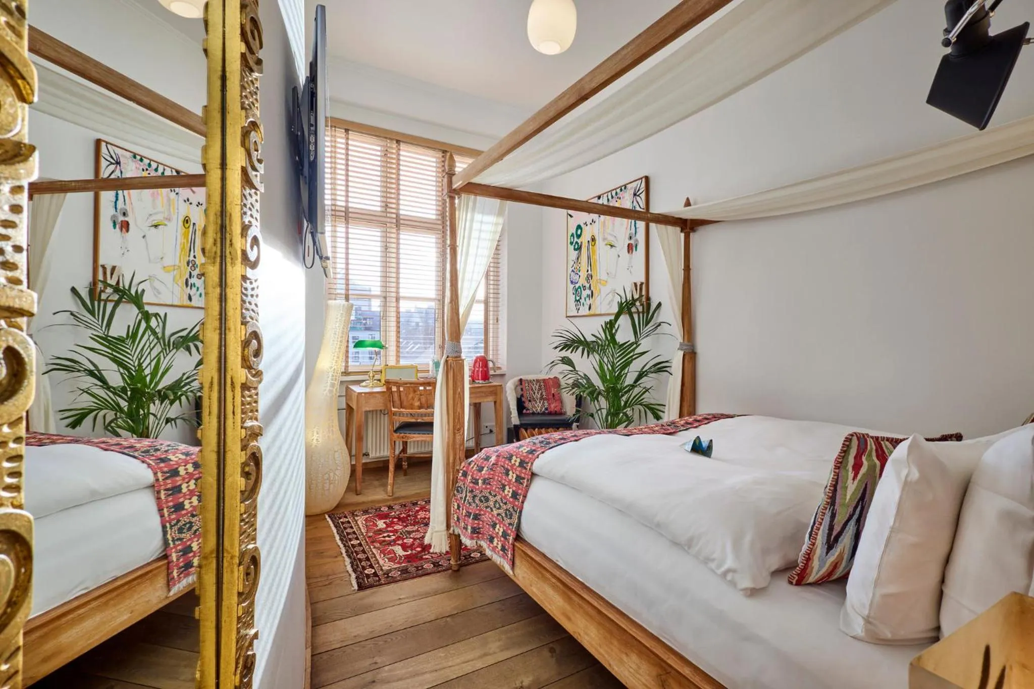 Bedroom, Bed in Babette Guldsmeden