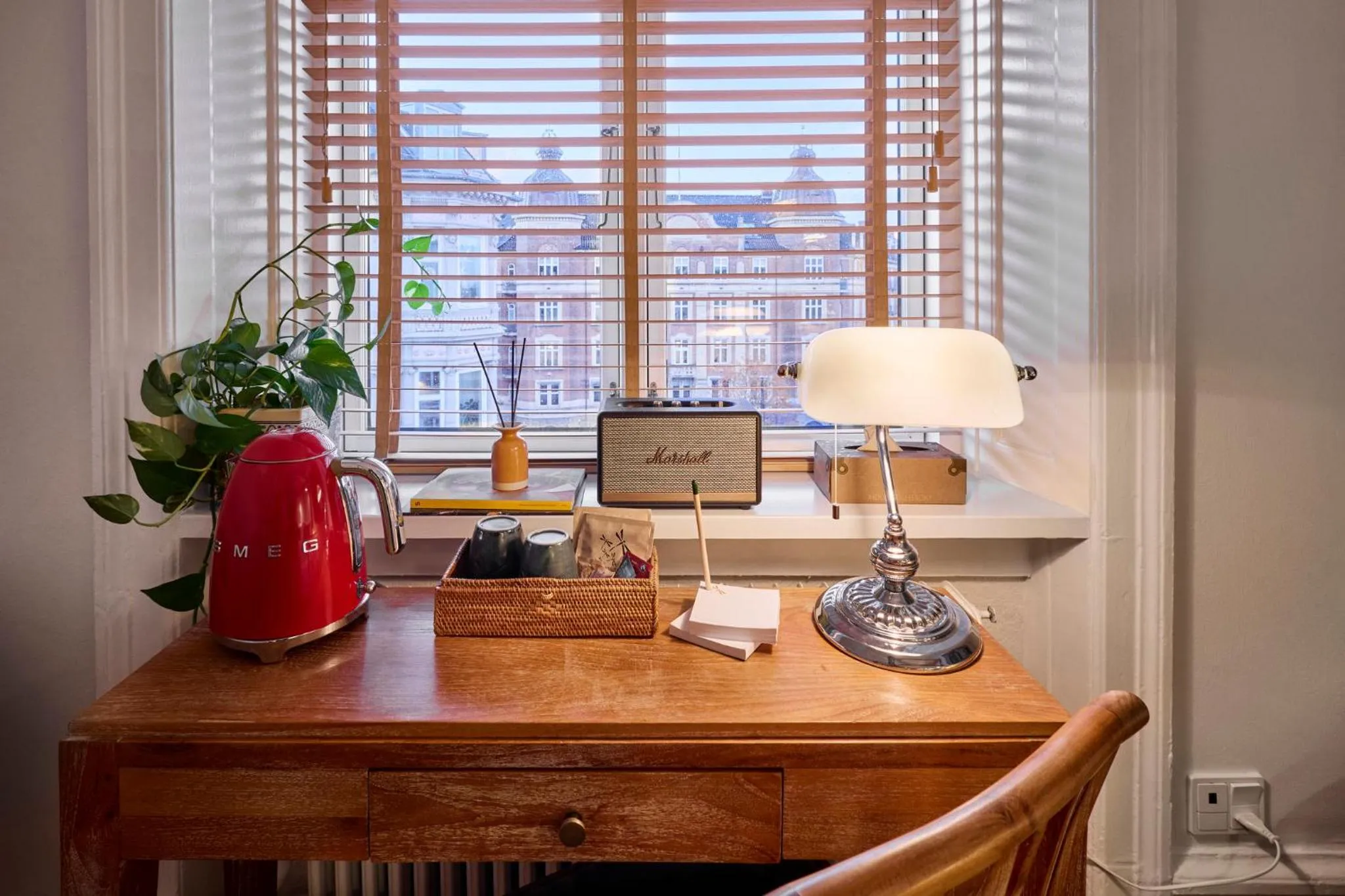 Photo of the whole room in Babette Guldsmeden