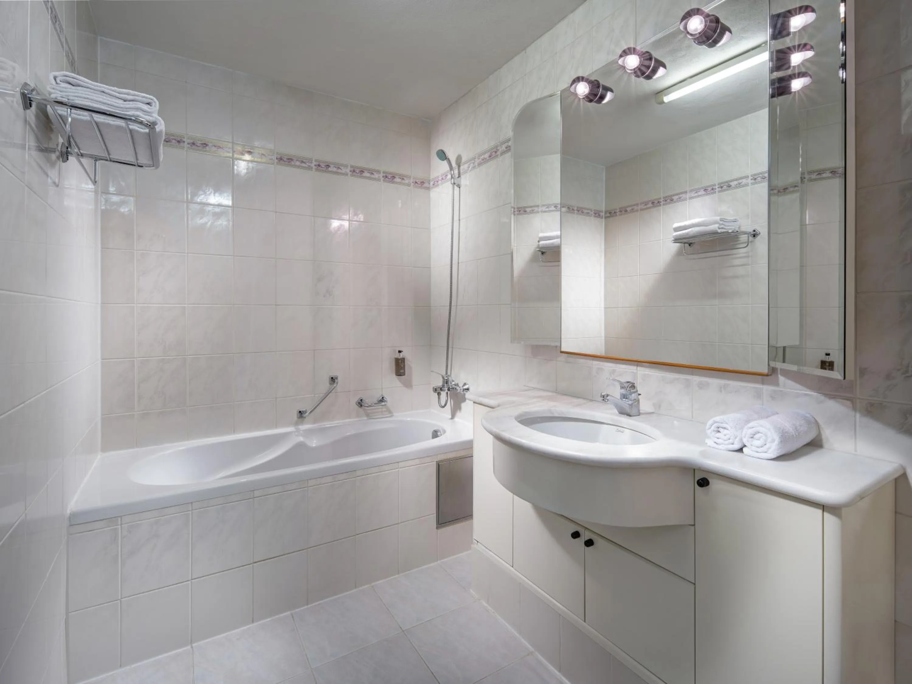 Bathroom in Hotel Cernigov