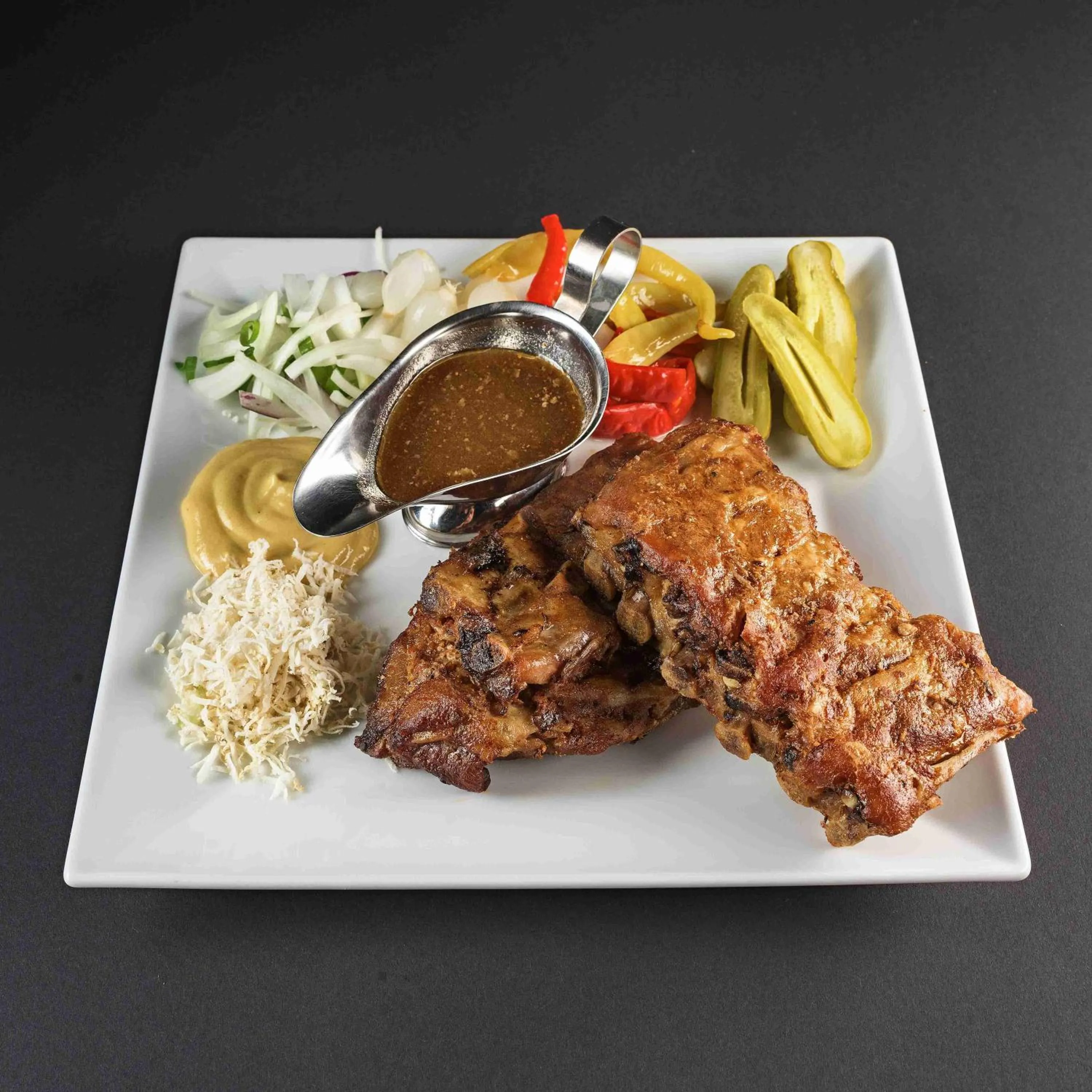 Restaurant/places to eat in Alpský Hotel